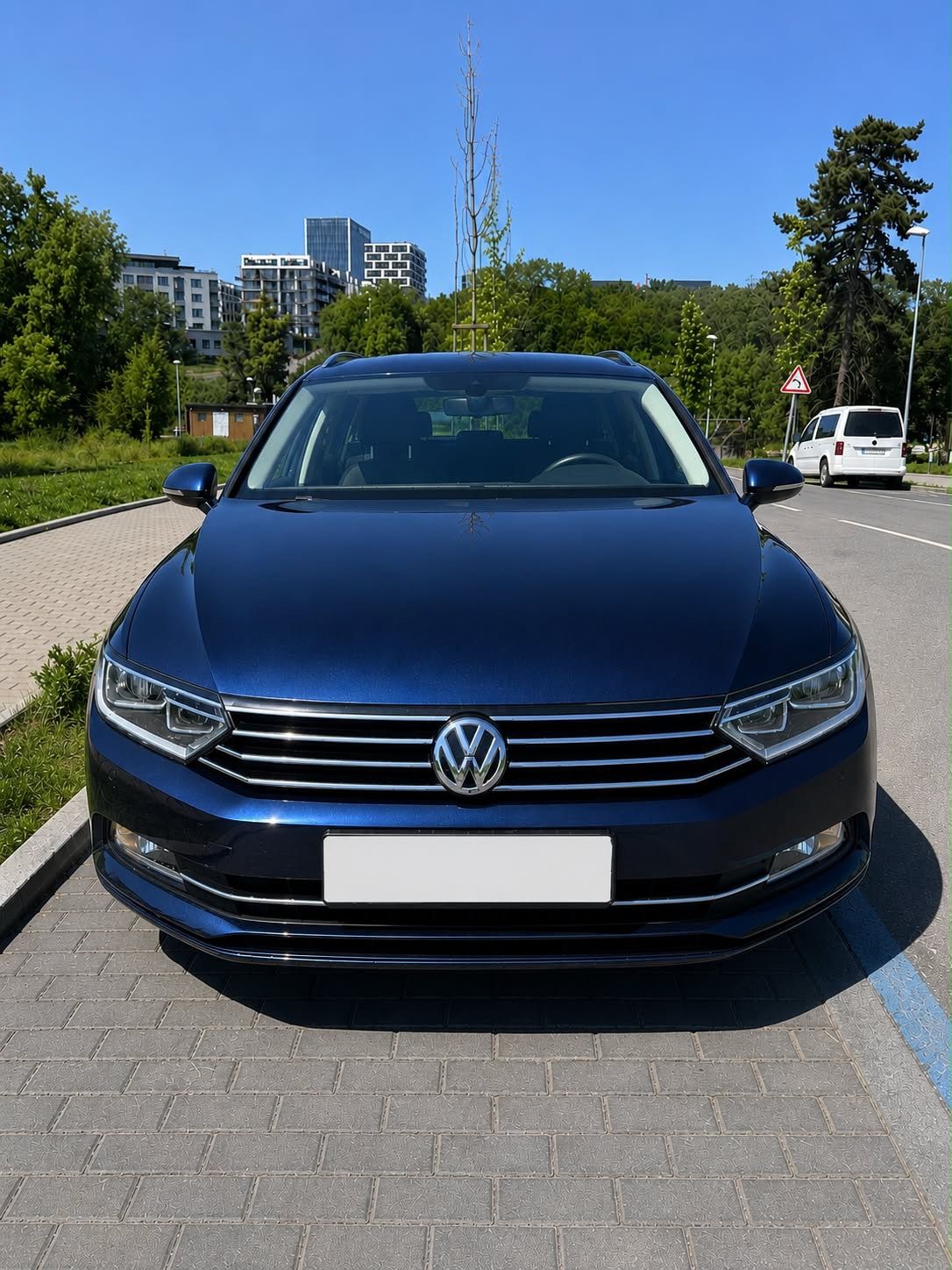 Volkswagen Passat, 2,0TDi, DSG - fotka 3