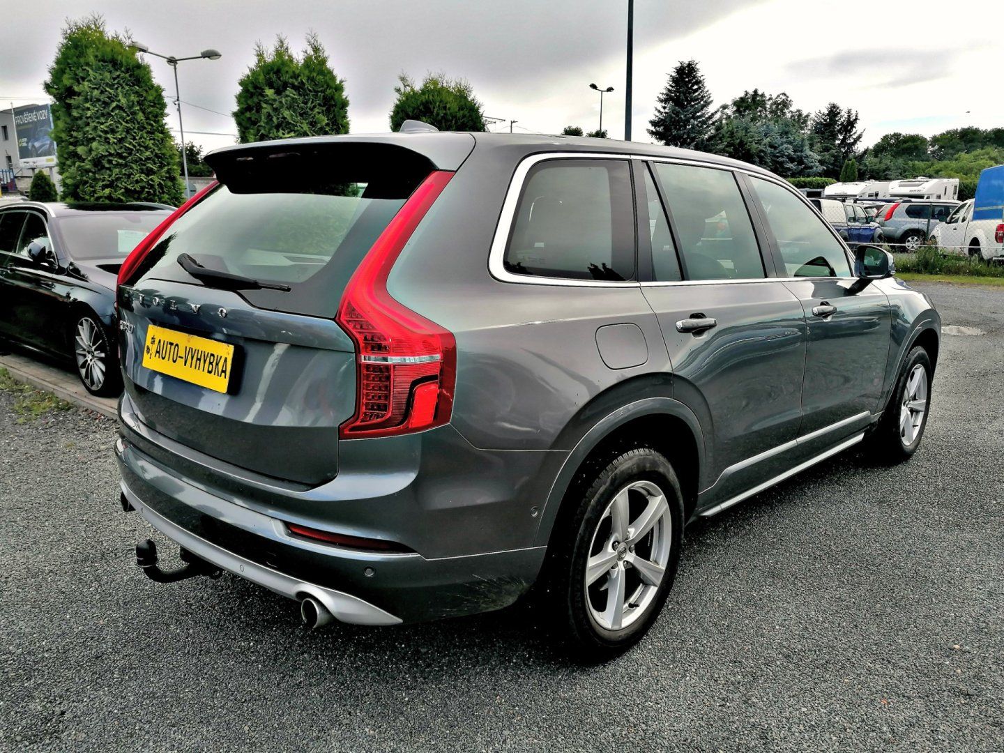 Volvo XC90, D5 AWD Momentum Head-up - fotka 4