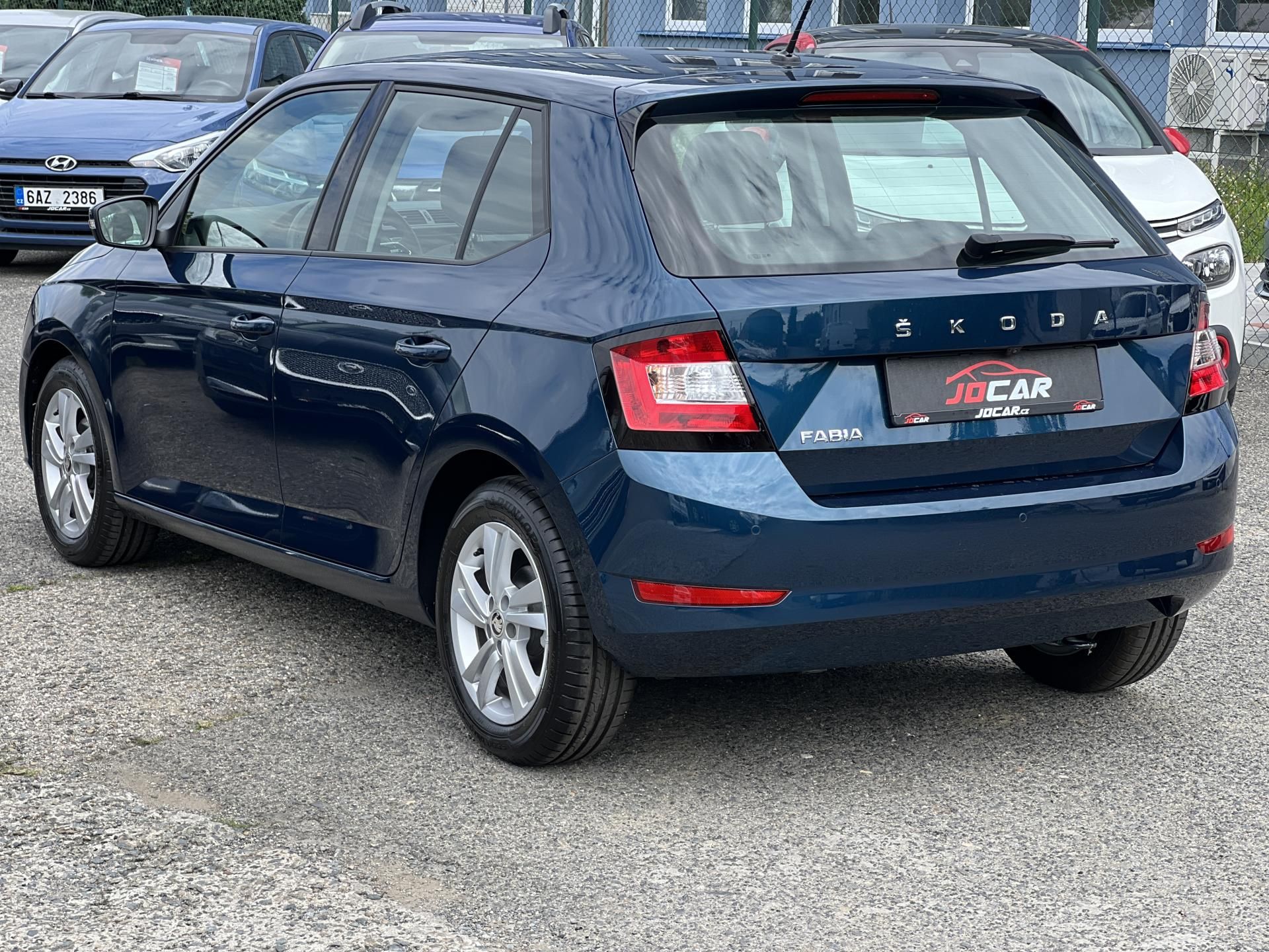 Škoda Fabia, 1.0TSi 70kw KAMERA TEMPOMAT - fotka 5