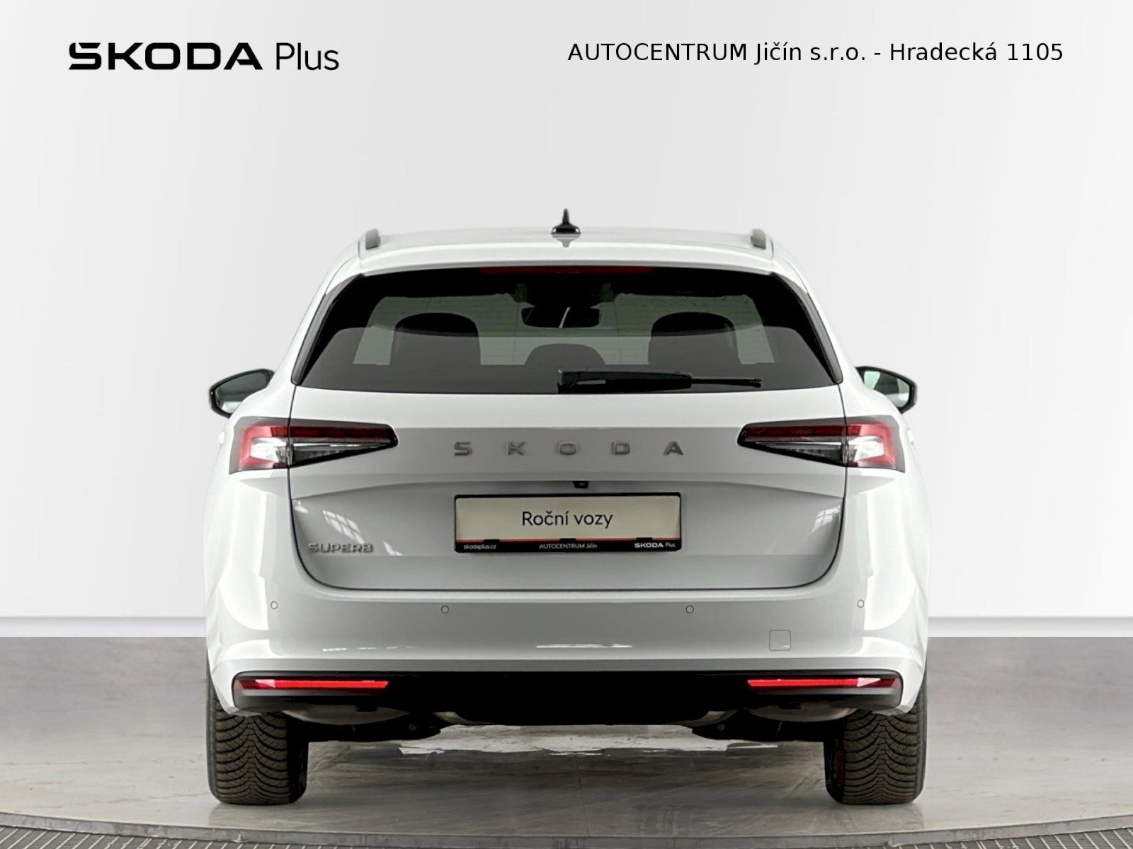 Škoda Superb, Combi DSG 2.0TSI 150kW Selecti - fotka 6