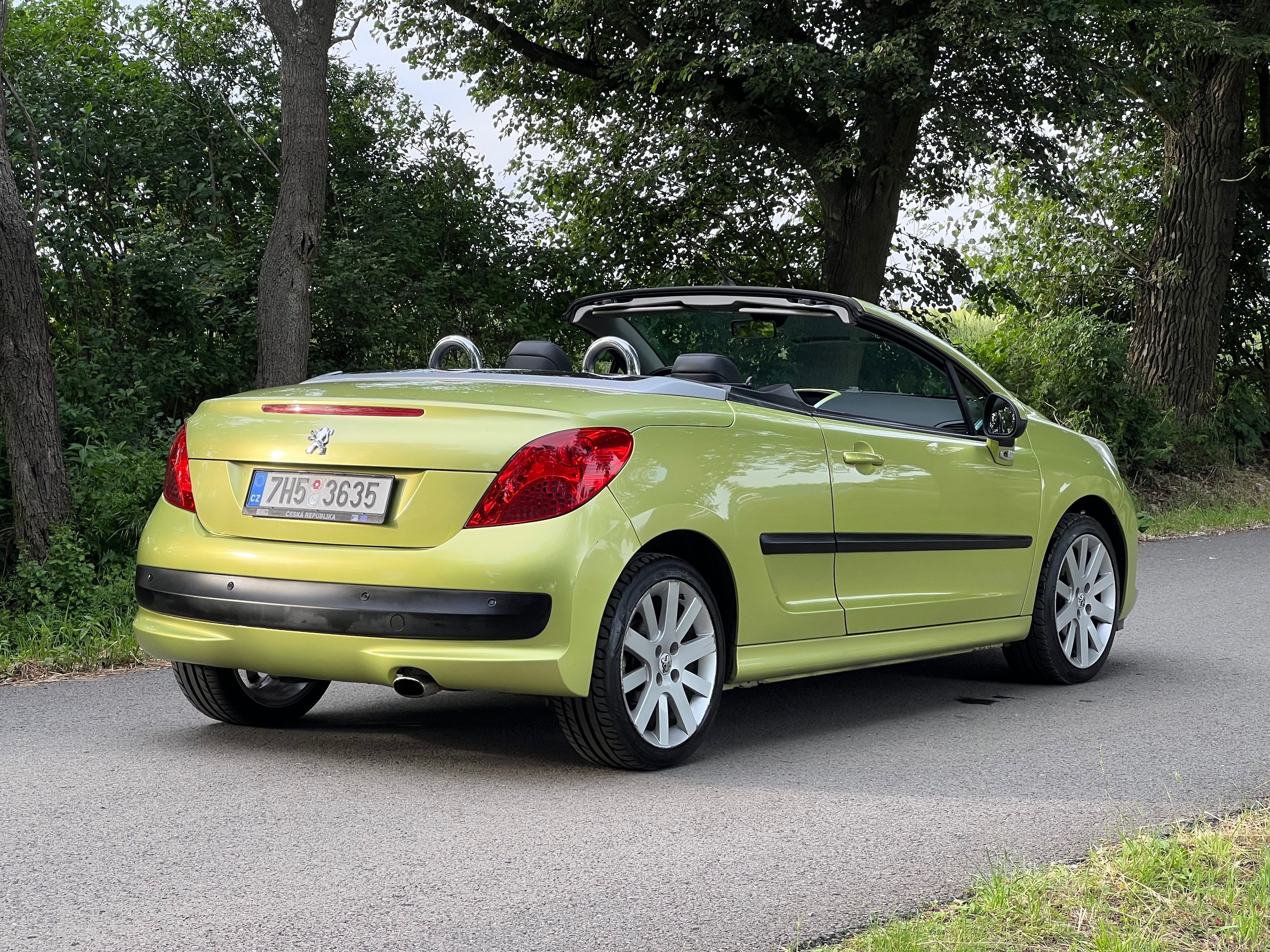 Peugeot 207, Peugeot 207cc 1,6 2007 KŮŽE - fotka 3