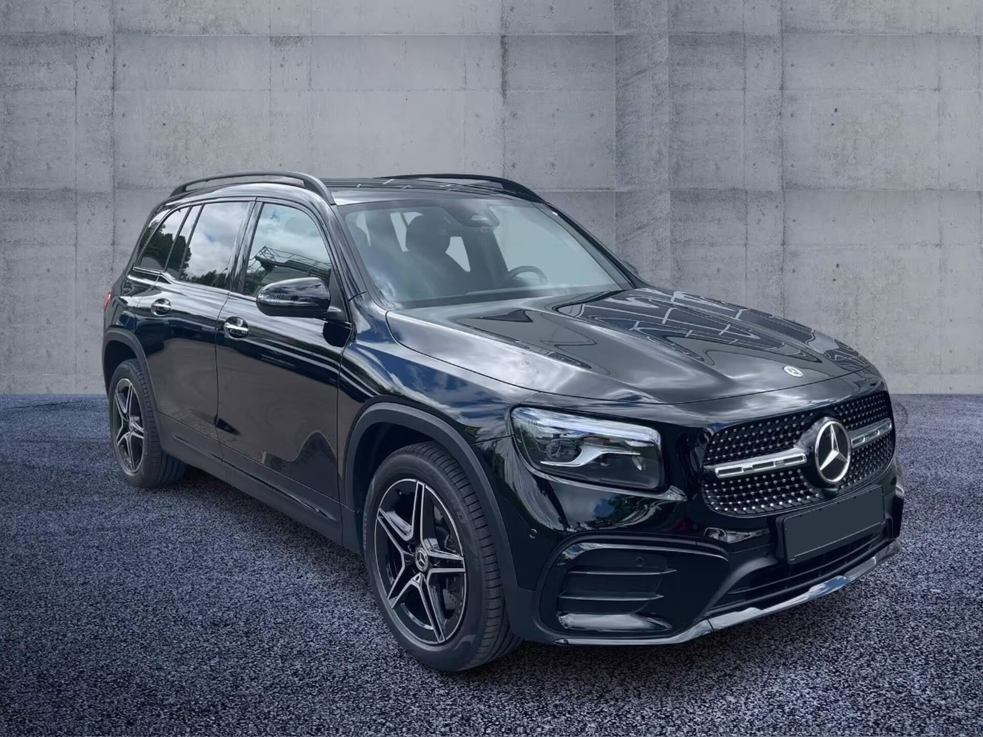 Mercedes-Benz GLB, 220d 4M AMG Pano MULTIBEAM Taž - fotka 2