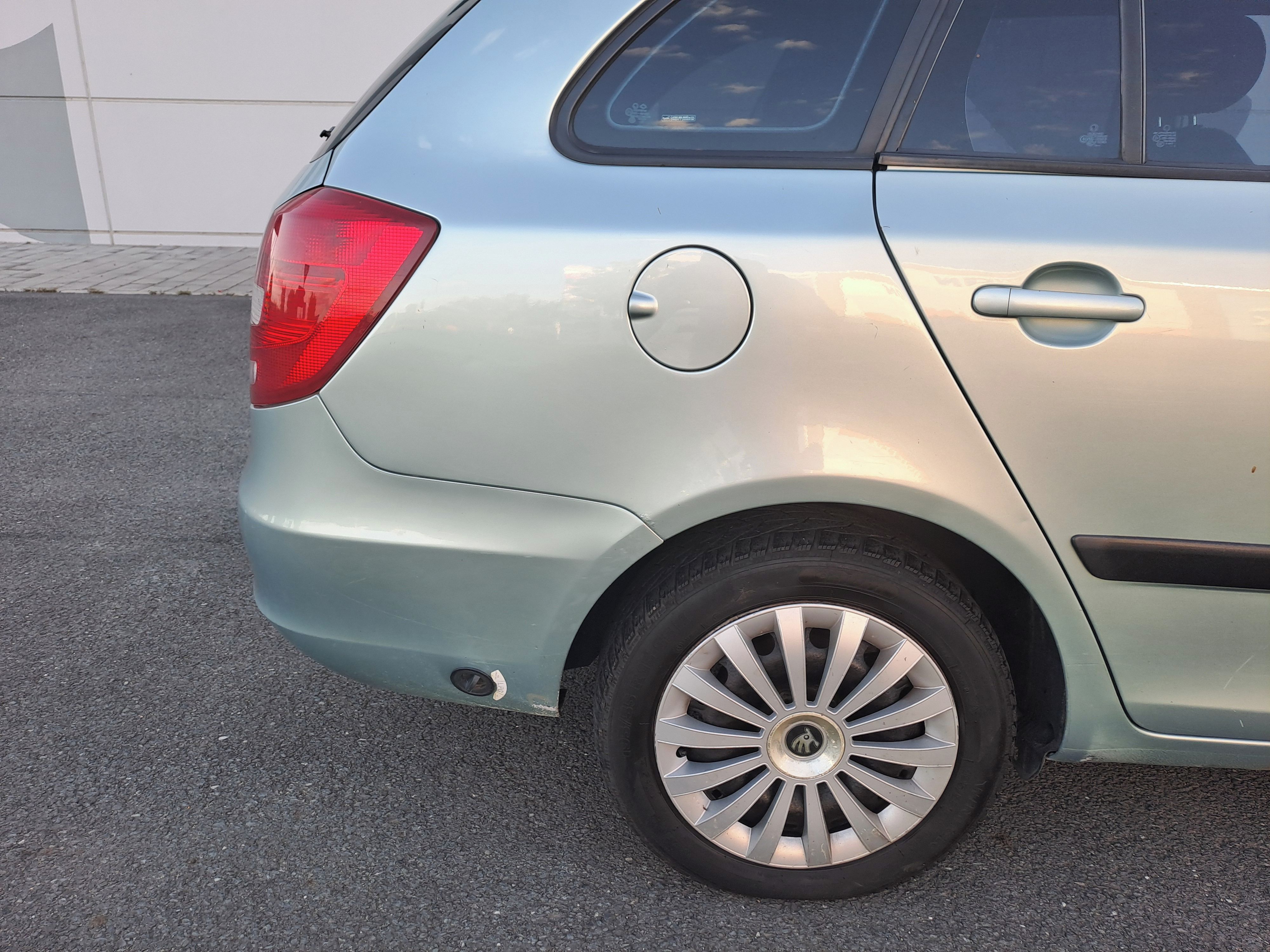 Škoda Fabia, 1.4i 63KW LPG SPOLEHLIVÉ AUTO - fotka 4