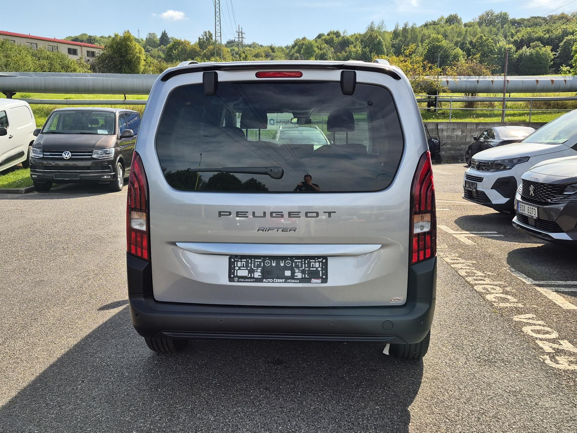 Peugeot Rifter, Long ALLURE HDi 130 S&S MAN6 - fotka 4