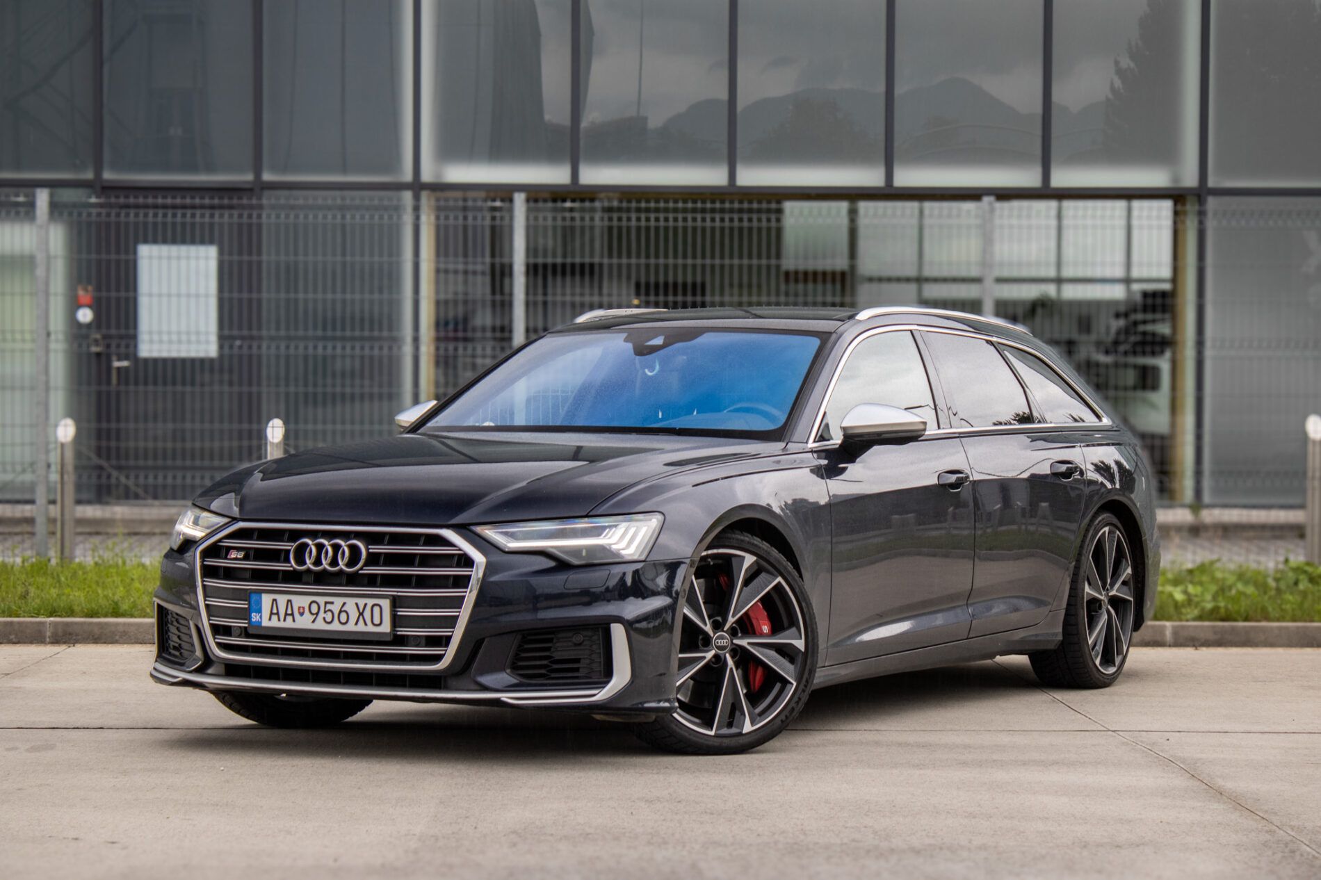 Audi S6 Avant