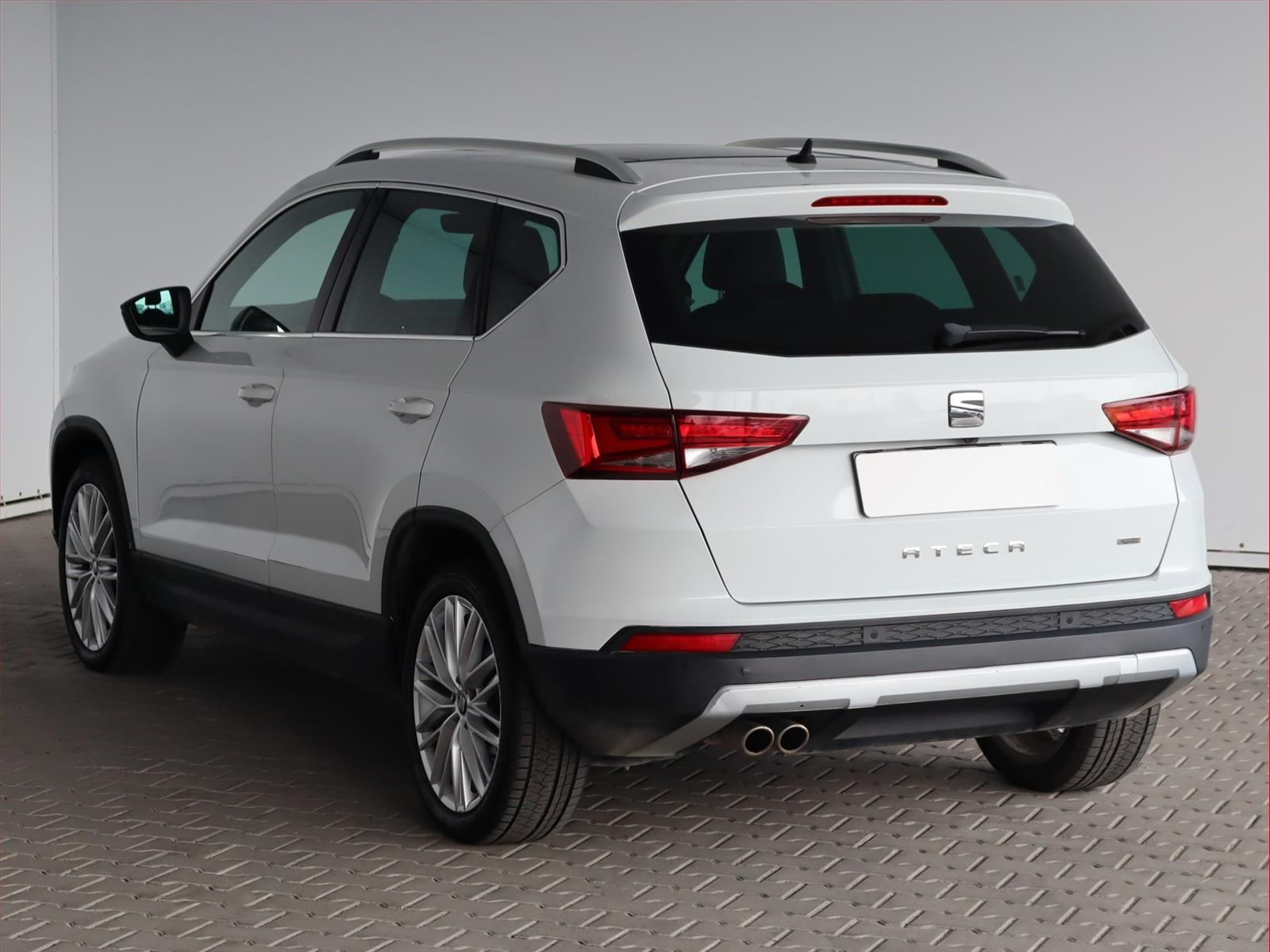 Seat Ateca, 2.0 TDI, 4X4, Automat - fotka 4
