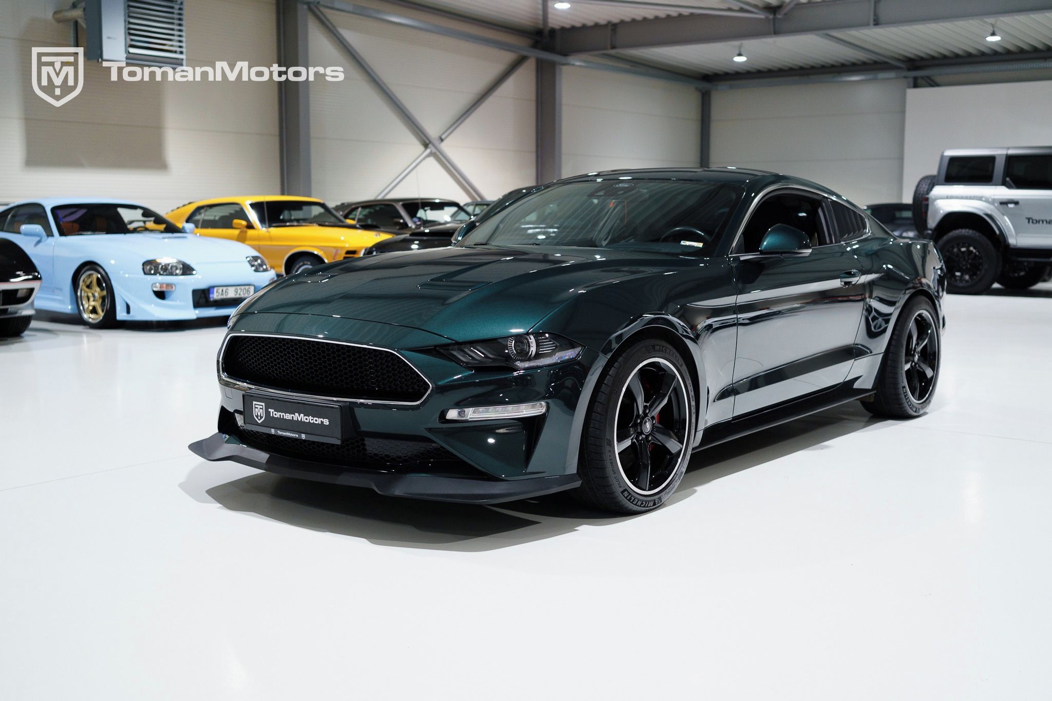 Ford Mustang, Bullitt, Recaro, Manual,20 ČR