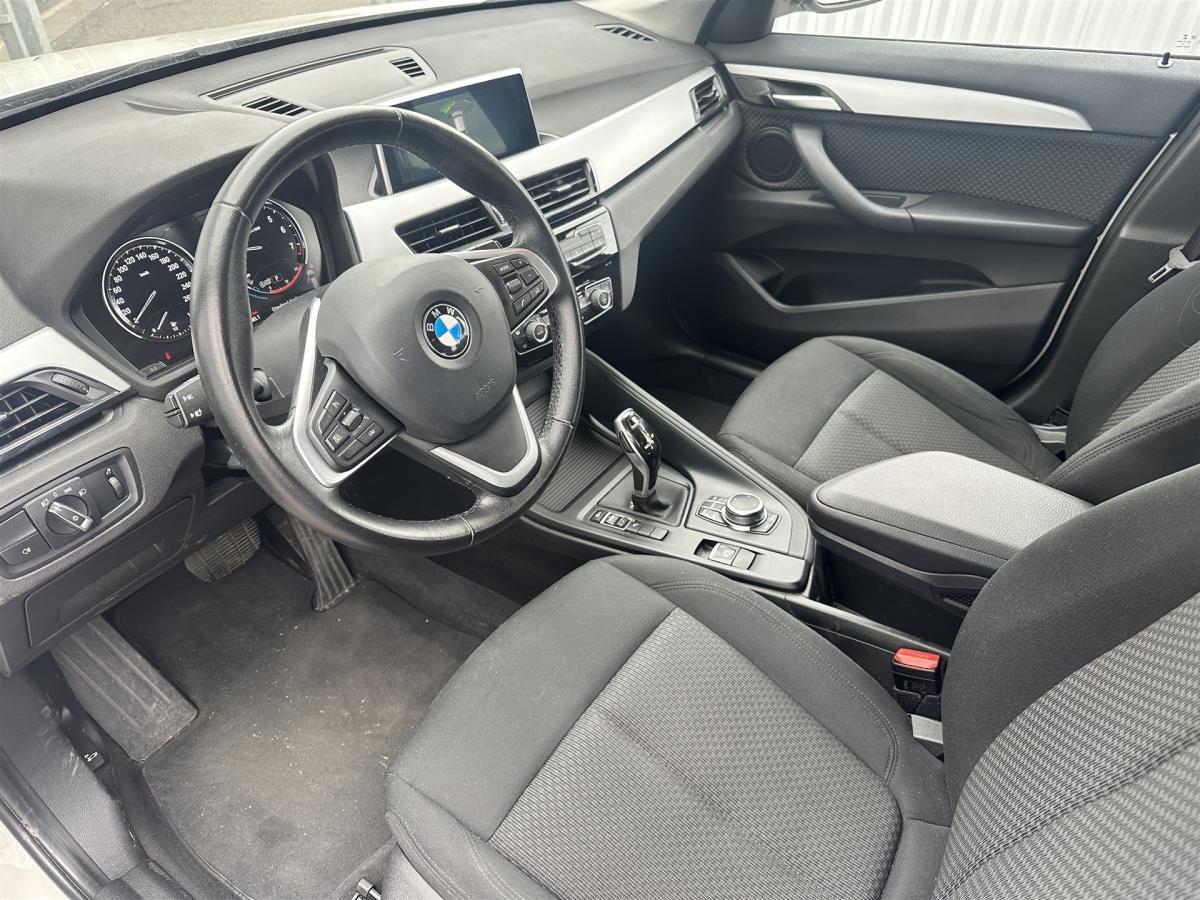 BMW X1, sDrive18i - fotka 6