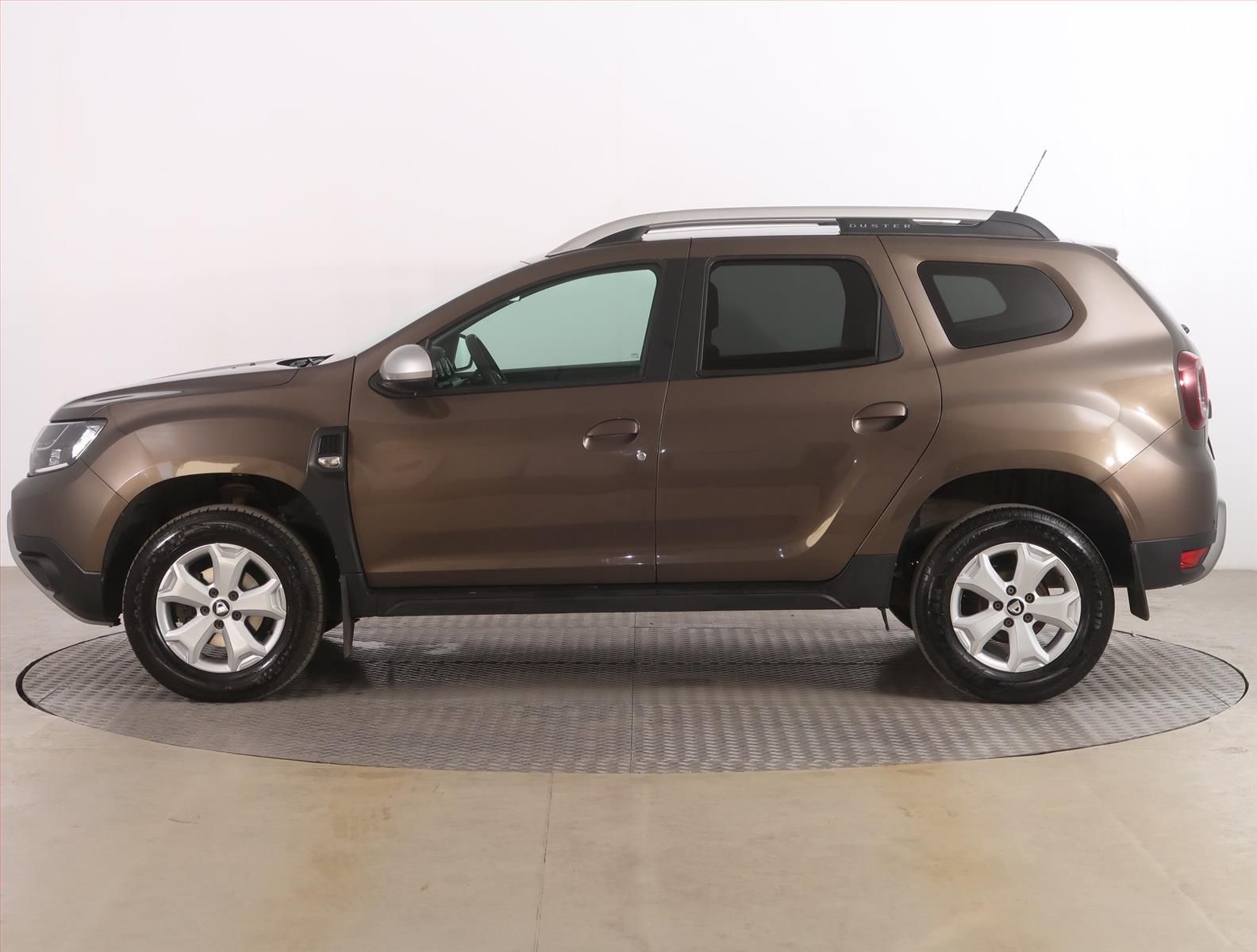 Dacia Duster, 1.5 dCi, Serv.kniha - fotka 3