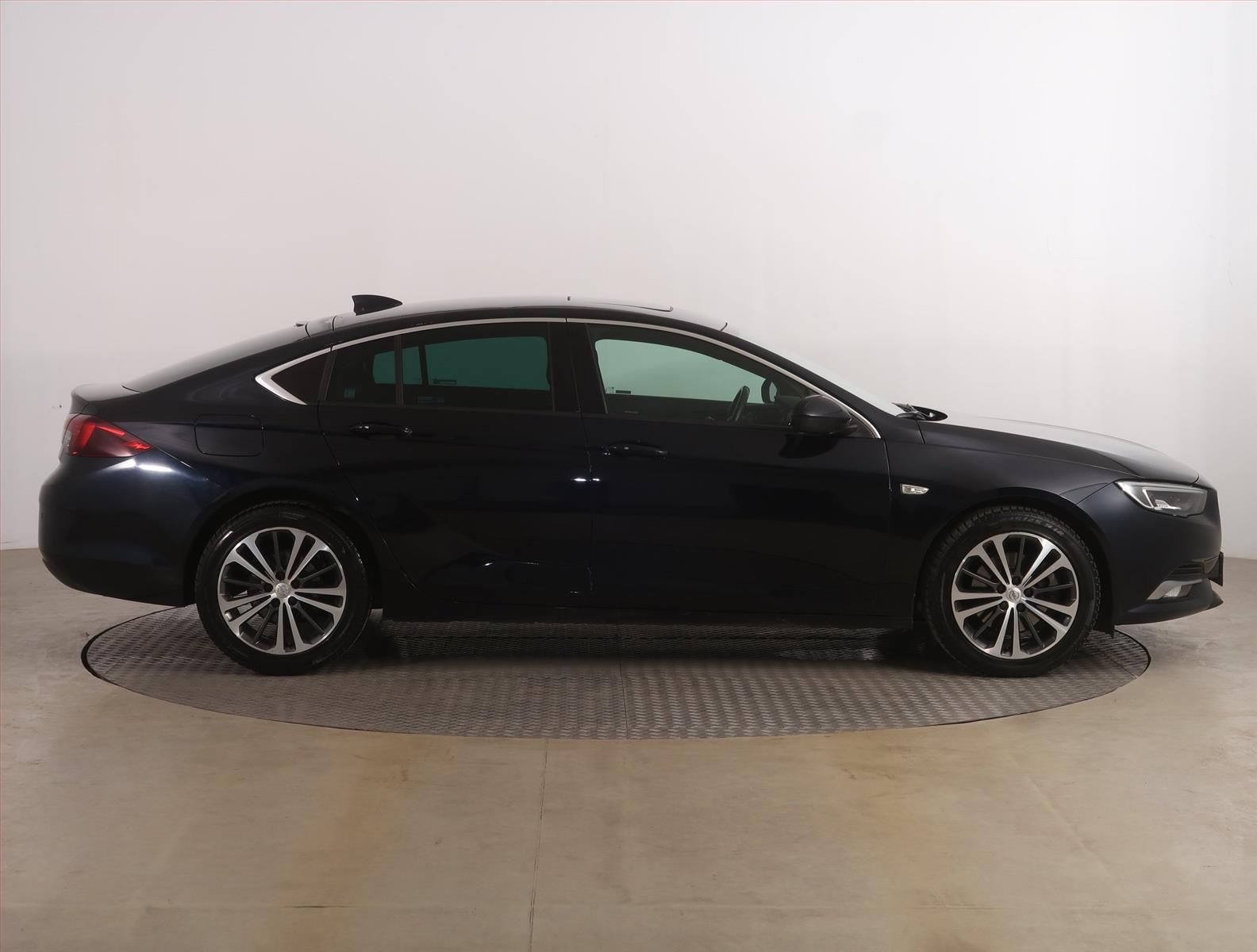 Opel Insignia, 2.0 CDTI, Automat, Serv.kniha - fotka 6
