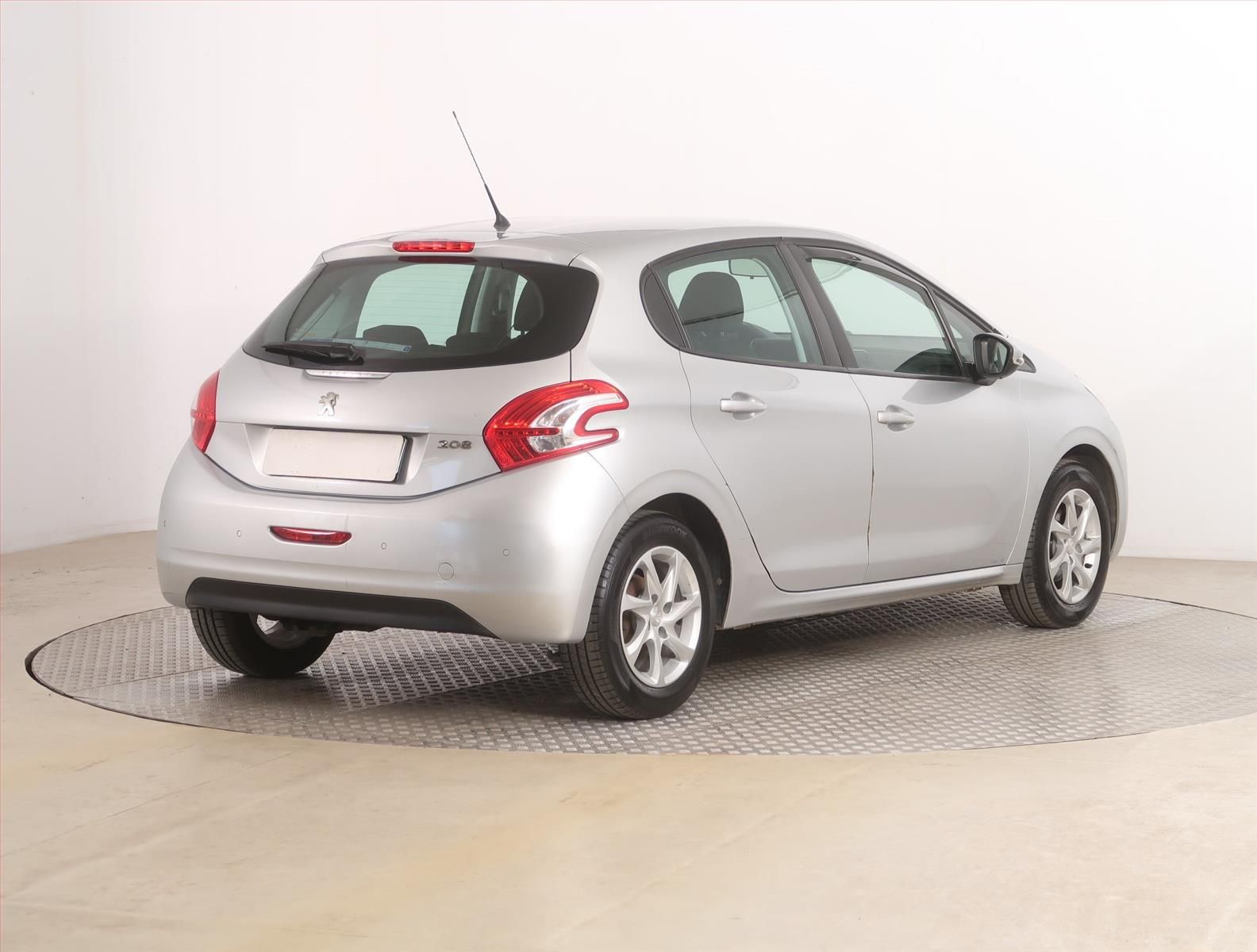 Peugeot 208, 1.4 HDI, Serv.kniha, po STK - fotka 5