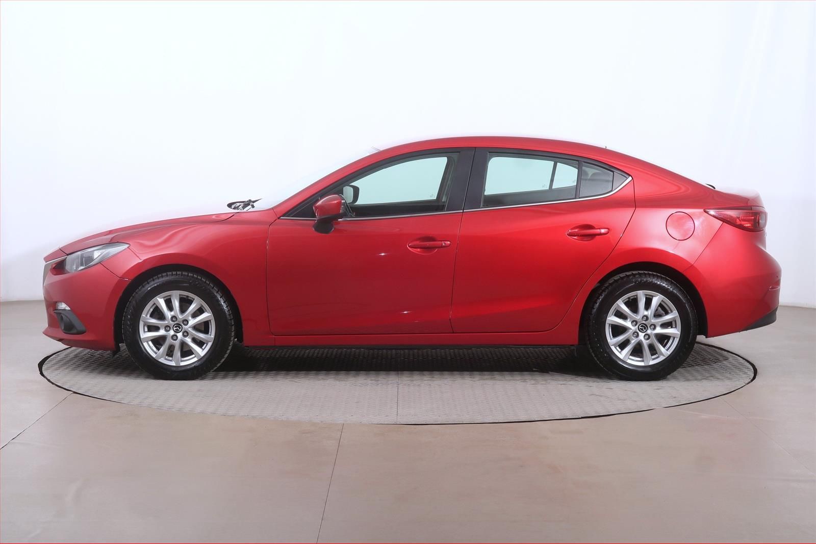 Mazda 3, 2.0 Skyactiv-G - fotka 3
