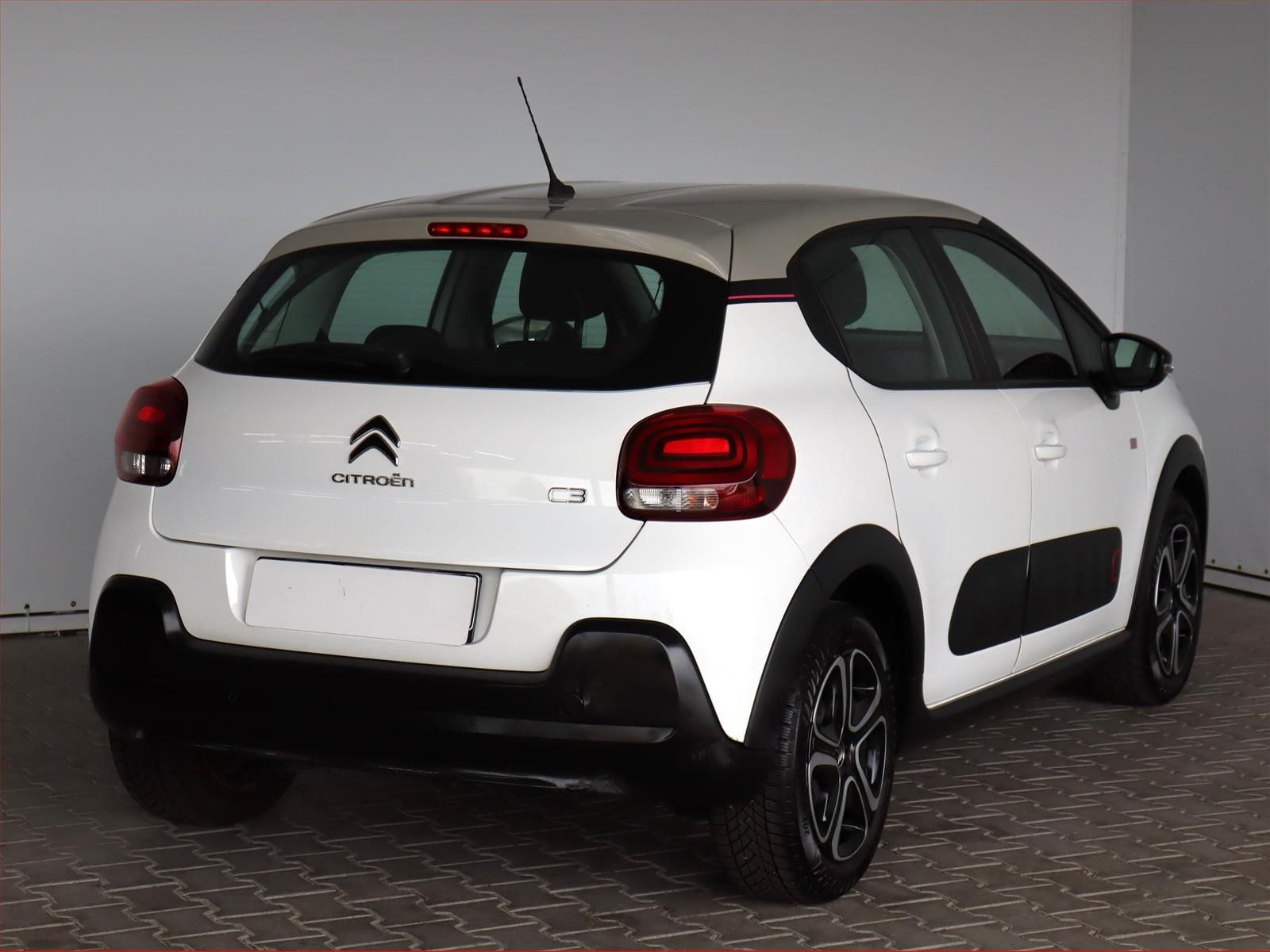 Citroën C3, 1.2 PureTech - fotka 5