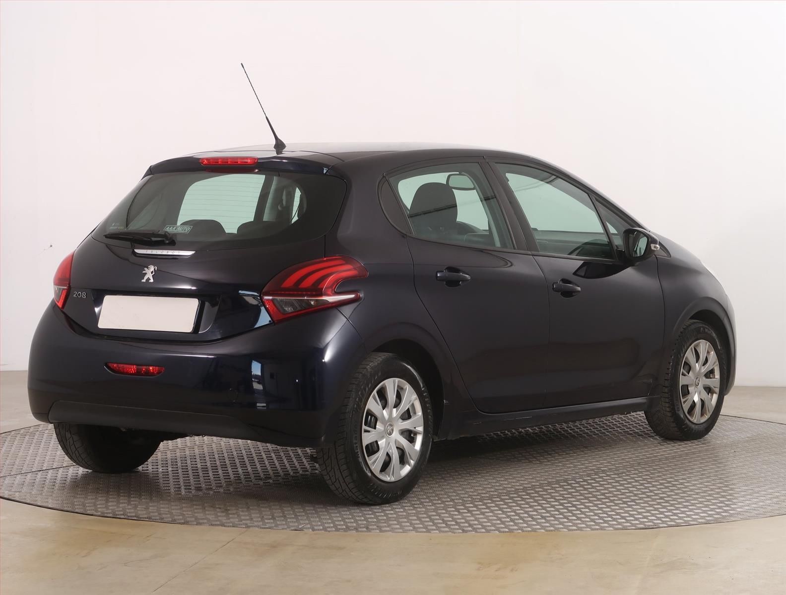 Peugeot 208, 1.2 PureTech, Serv.kniha - fotka 5