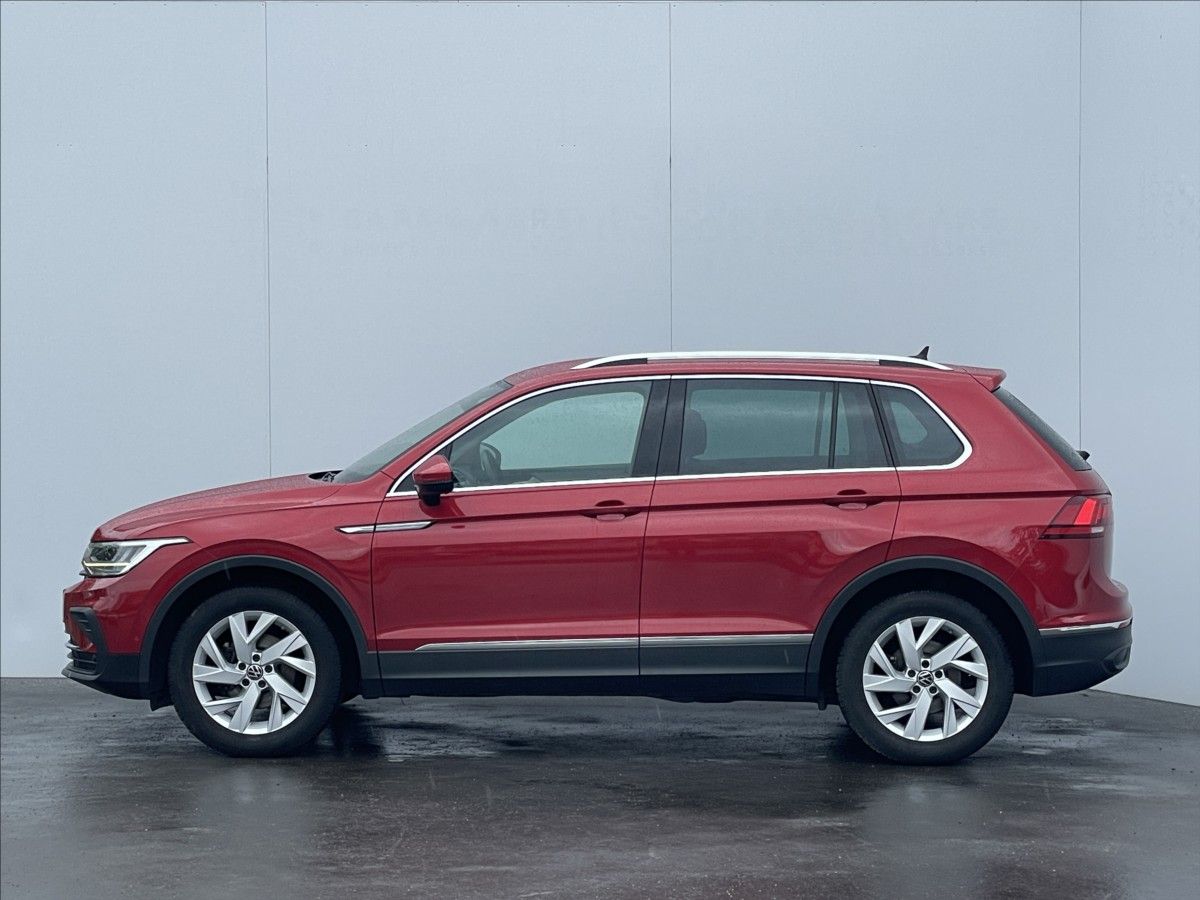 Volkswagen Tiguan, 1,5 TSI Life TAŽNÉ+KAMERA - fotka 2