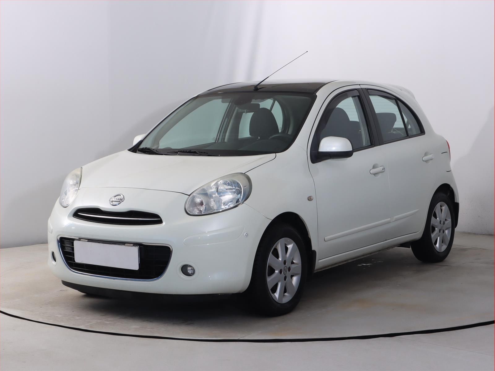 Nissan Micra, 1.2 DIG-S, Serv.kniha - fotka 2