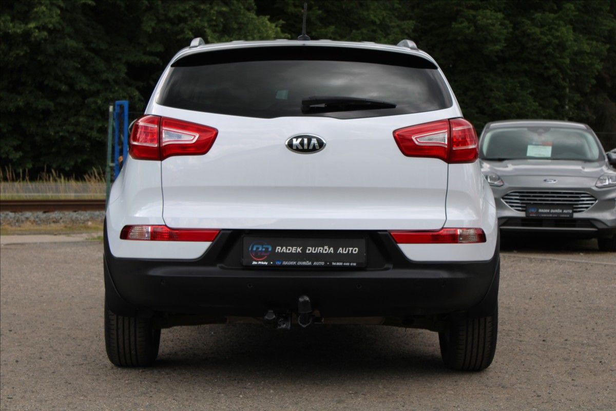 Kia Sportage, 2,0 CRDi  ČR,1.MAJITEL,4X4 - fotka 6