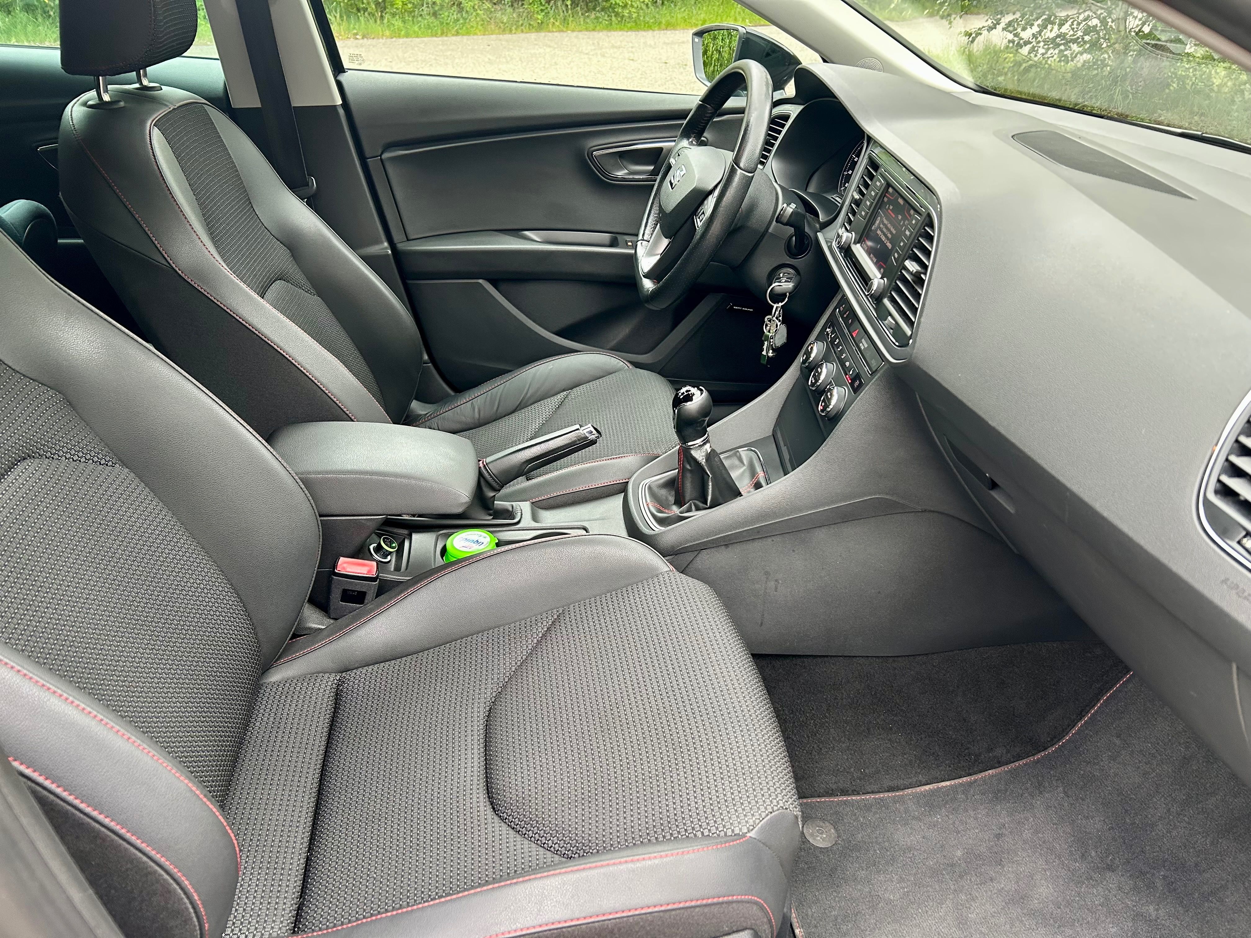 Seat Leon, Seat Leon FR 1.4 TSi 103 kW - fotka 6