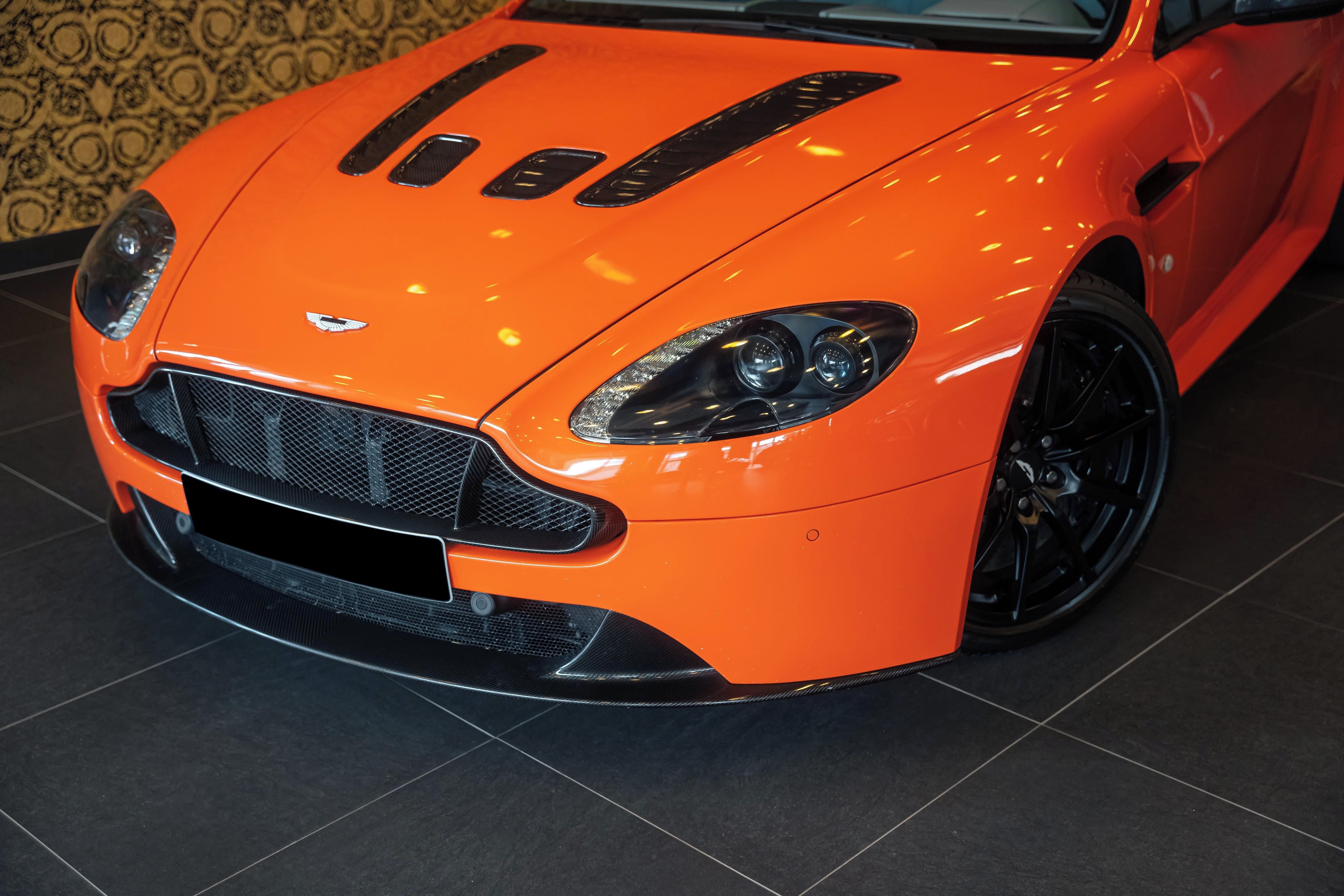 Aston Martin V12 Vantage, S 6.0L 421kw - fotka 4