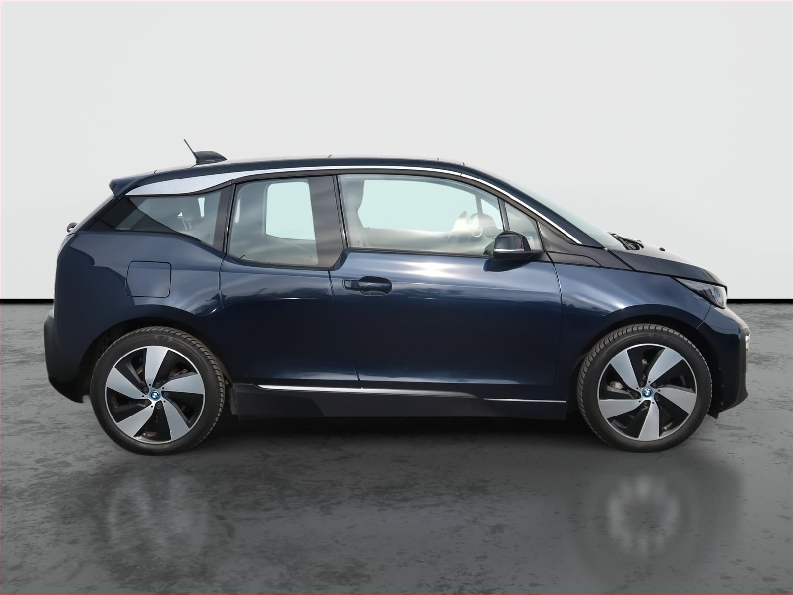 BMW i3, 120Ah BEV, SoH 93%, Automat - fotka 6