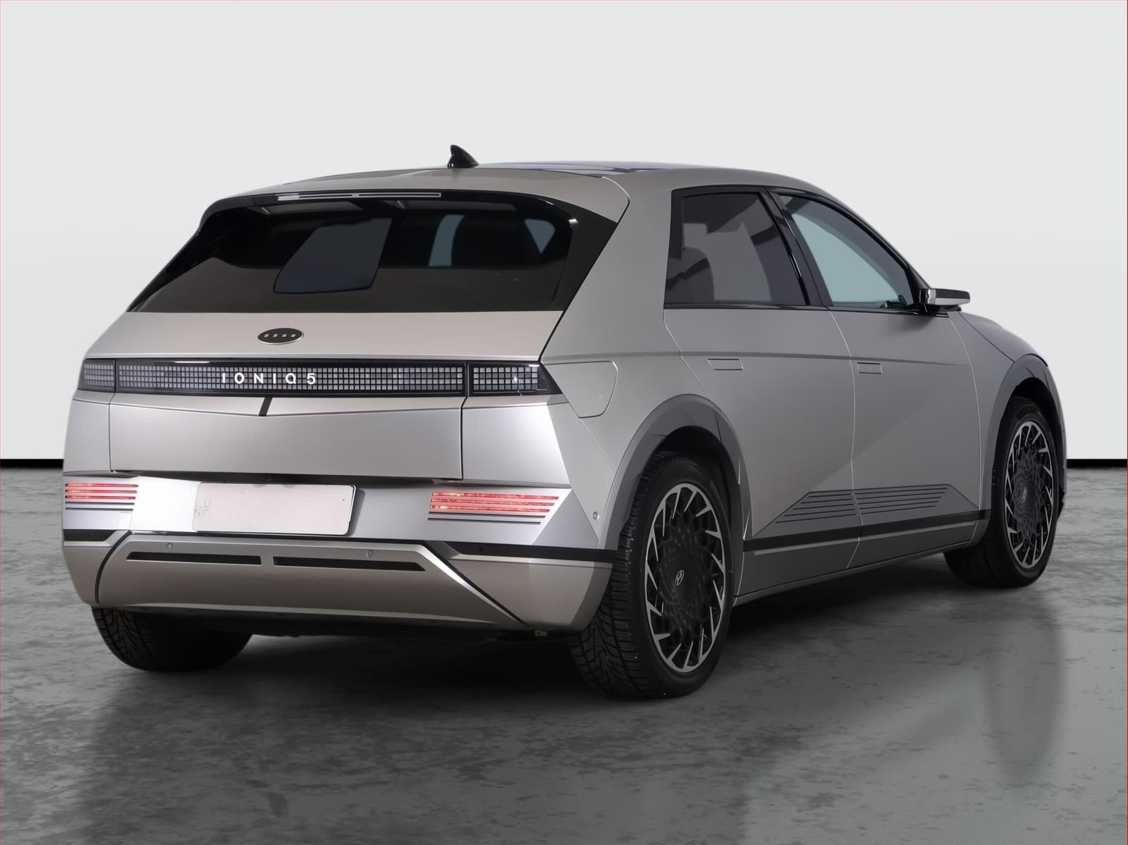 Hyundai Ioniq 5, Power 4x4, SoH 98%, Style - fotka 5