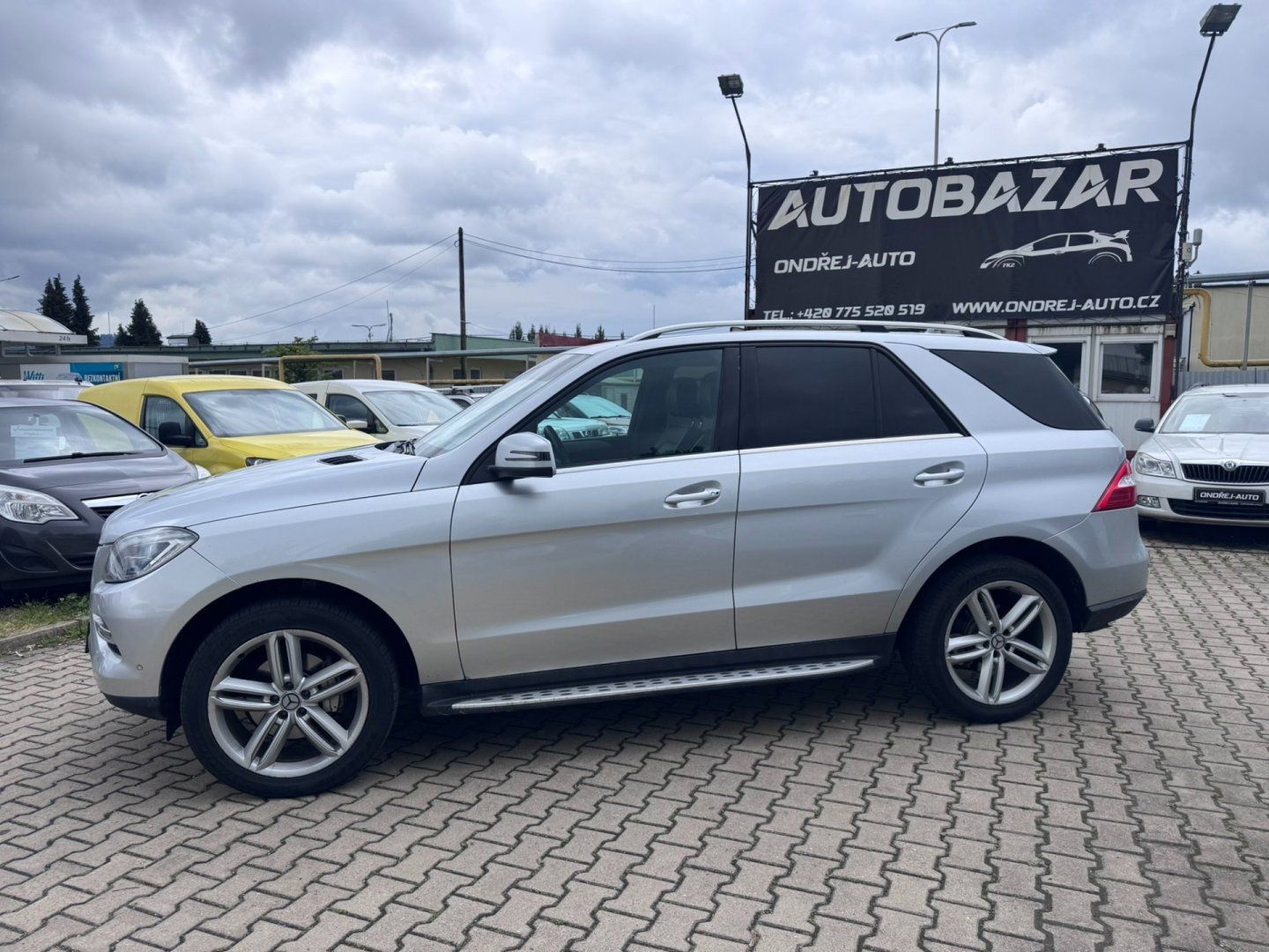 Mercedes-Benz Třídy M, 350 3,0 CDI 190KW 4MATIC TAŽNÉ - fotka 3