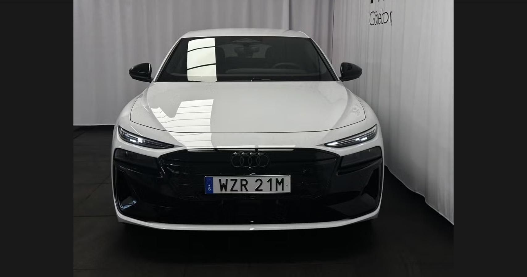 Audi A6 Avant, e-tron Quattro S-Line 360kam - fotka 2