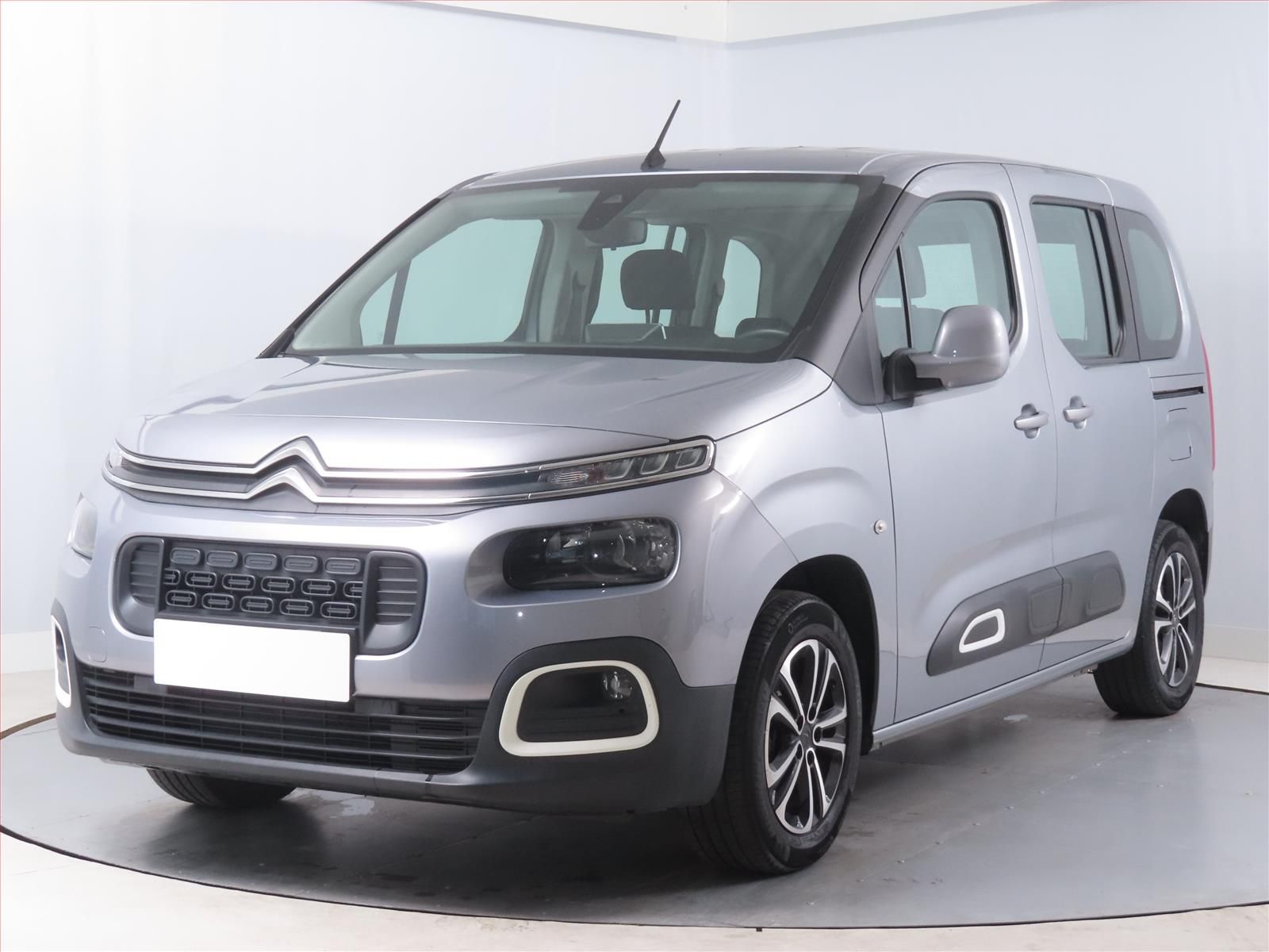 Citroën Berlingo, 1.5 BlueHDi, 5Míst, Klima, ČR - fotka 2