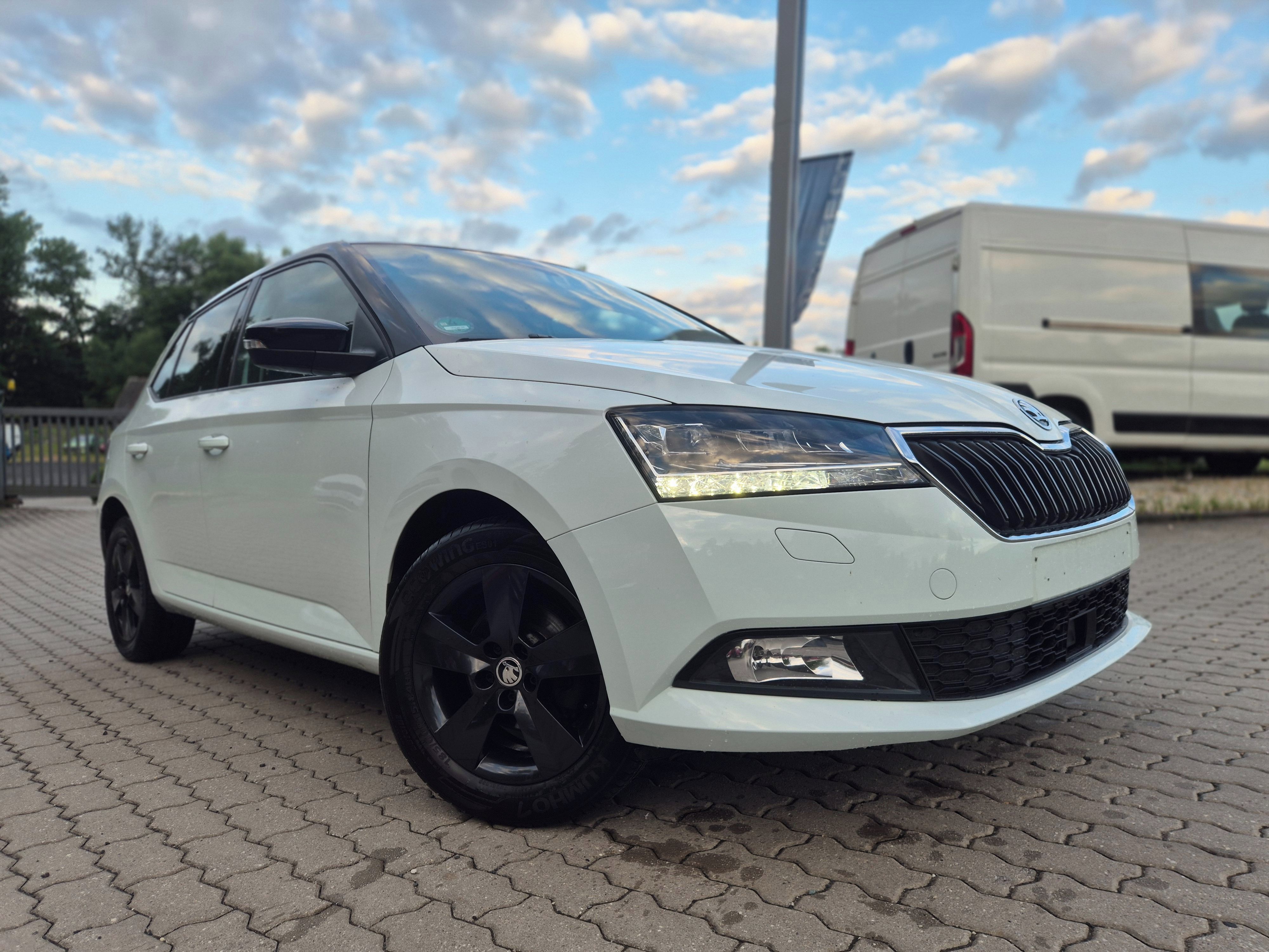 Škoda Fabia, 1,0 TSI STYLE 82 TIS KM - fotka 6