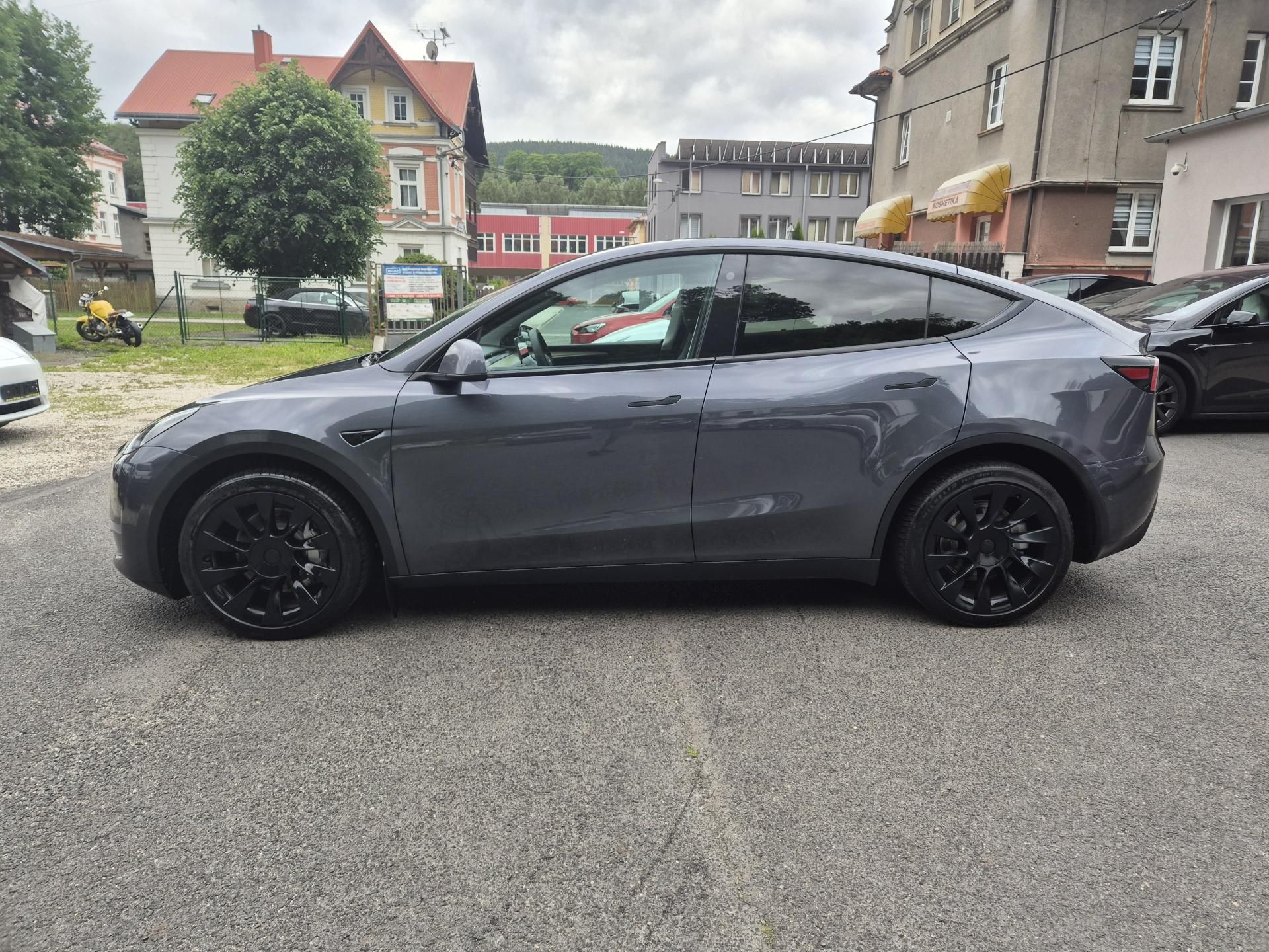 Tesla Model Y, LONGE RANGE DUAL MOTOR SOH 91% - fotka 6