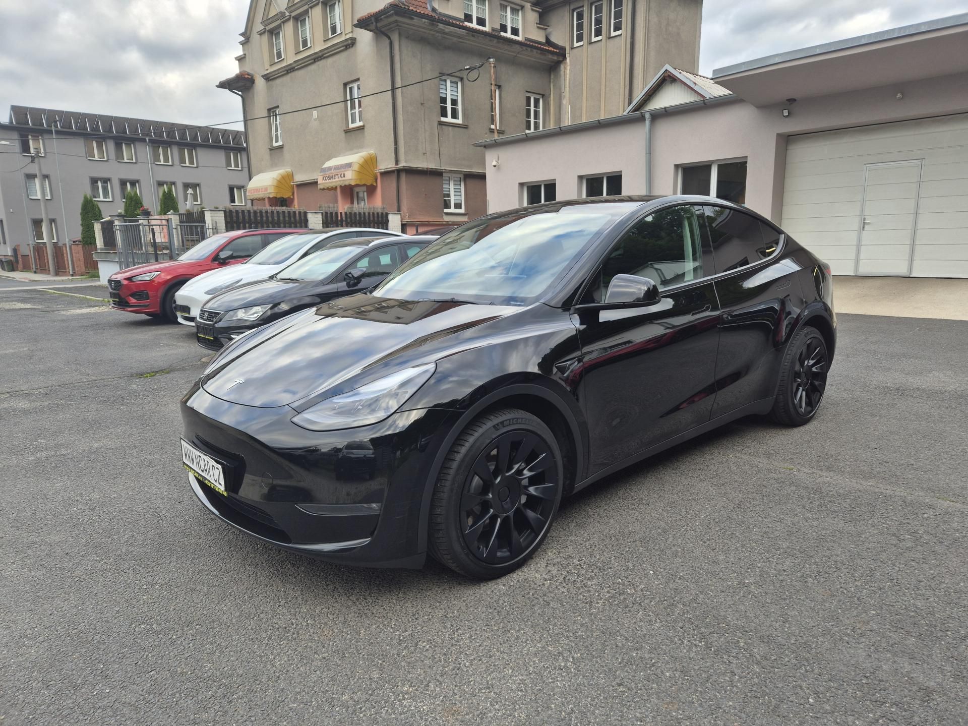 Tesla Model Y, LONG RANGE DUAL MOTOR TZ 92,0% - fotka 2