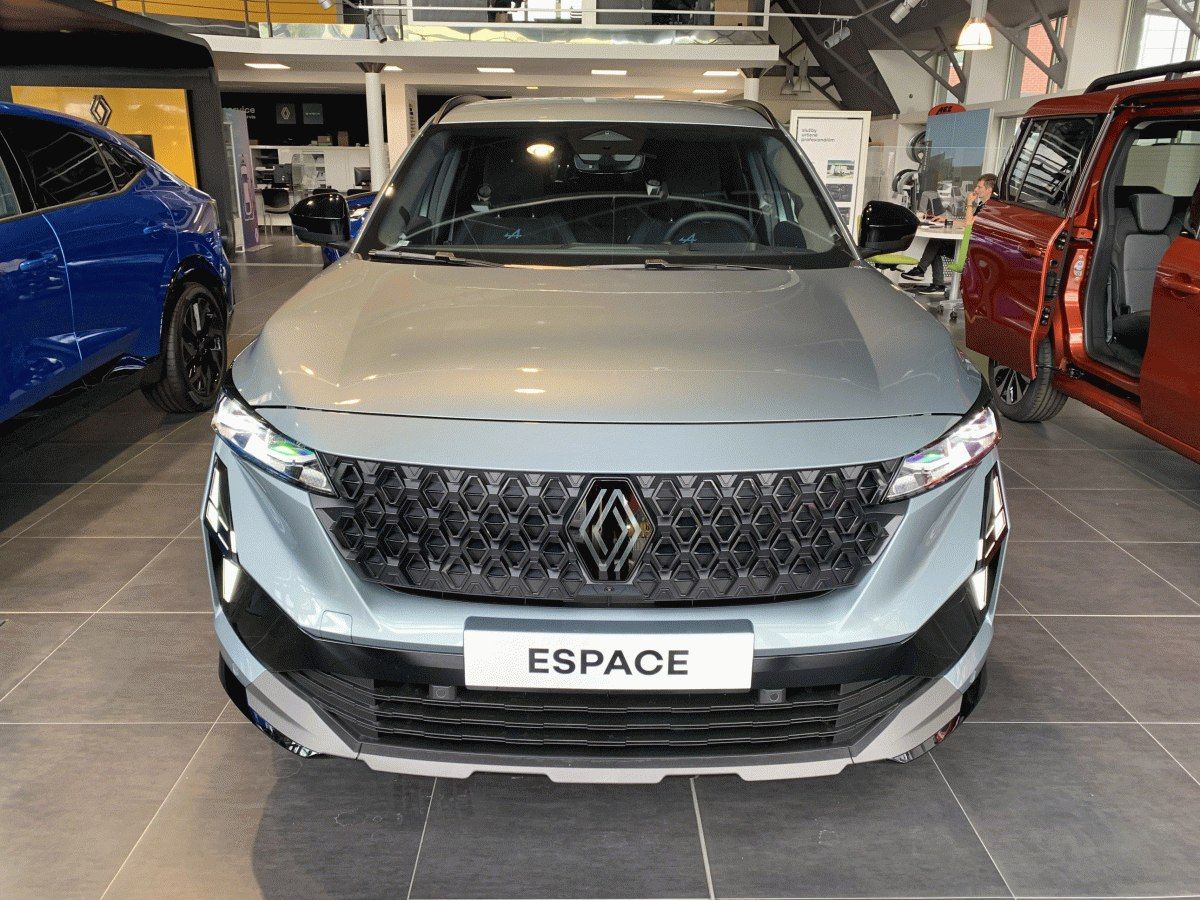 Renault Espace, esprit Alpine full hybrid E-Te - fotka 2