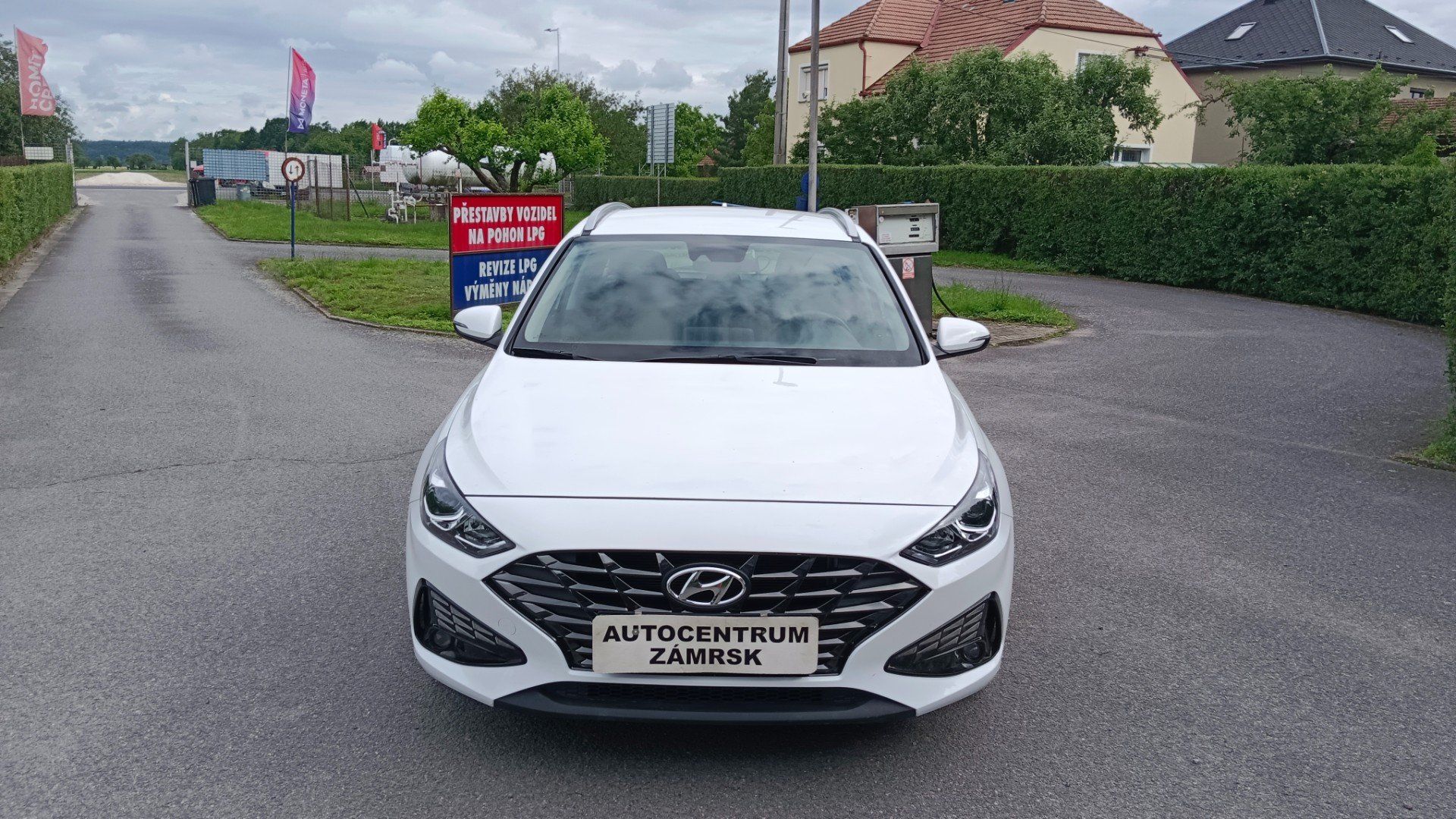Hyundai i30, 1.5 i 80kw - fotka 3