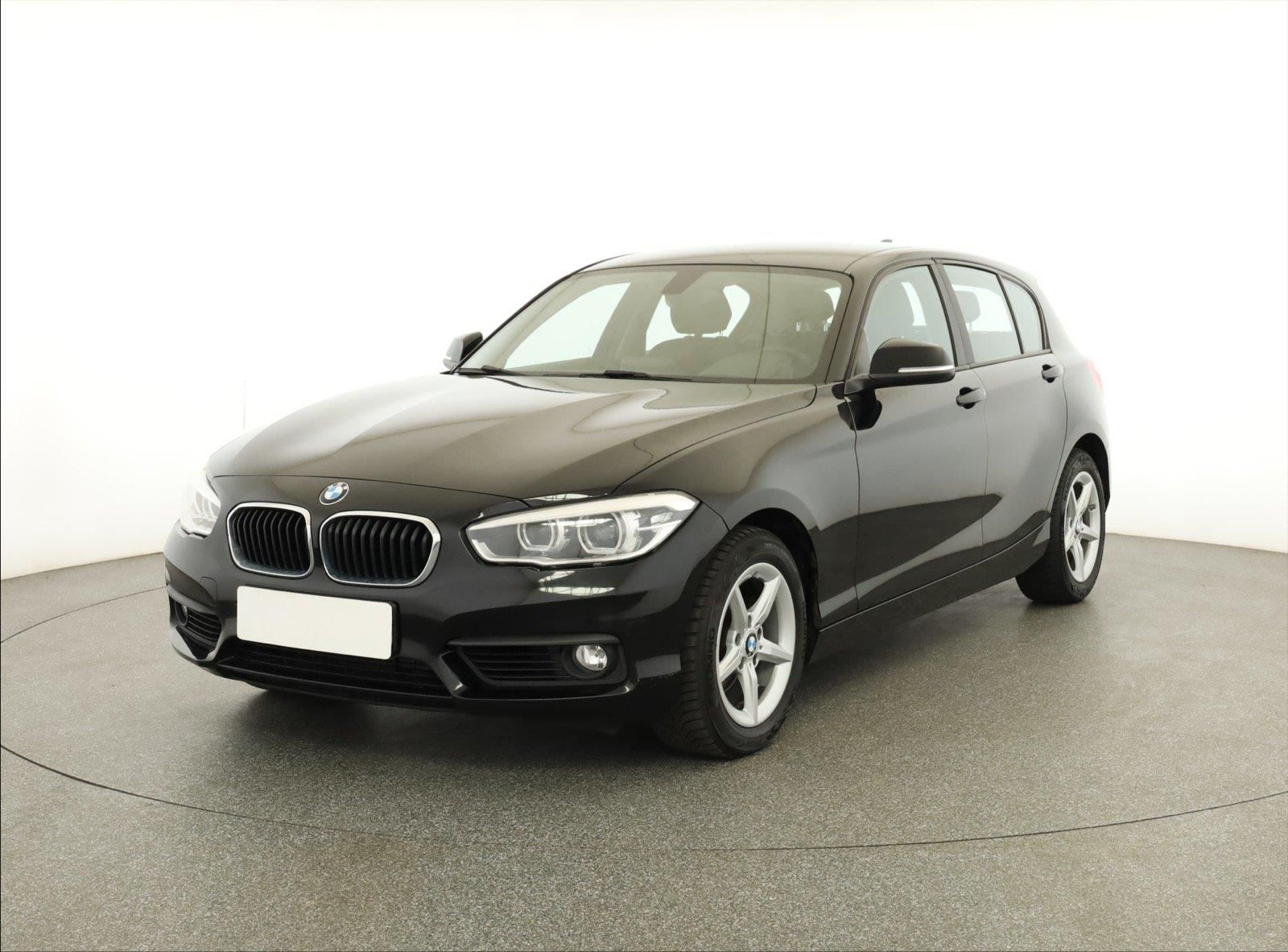 BMW Řada 1, 120d, Automat, Serv.kniha - fotka 2