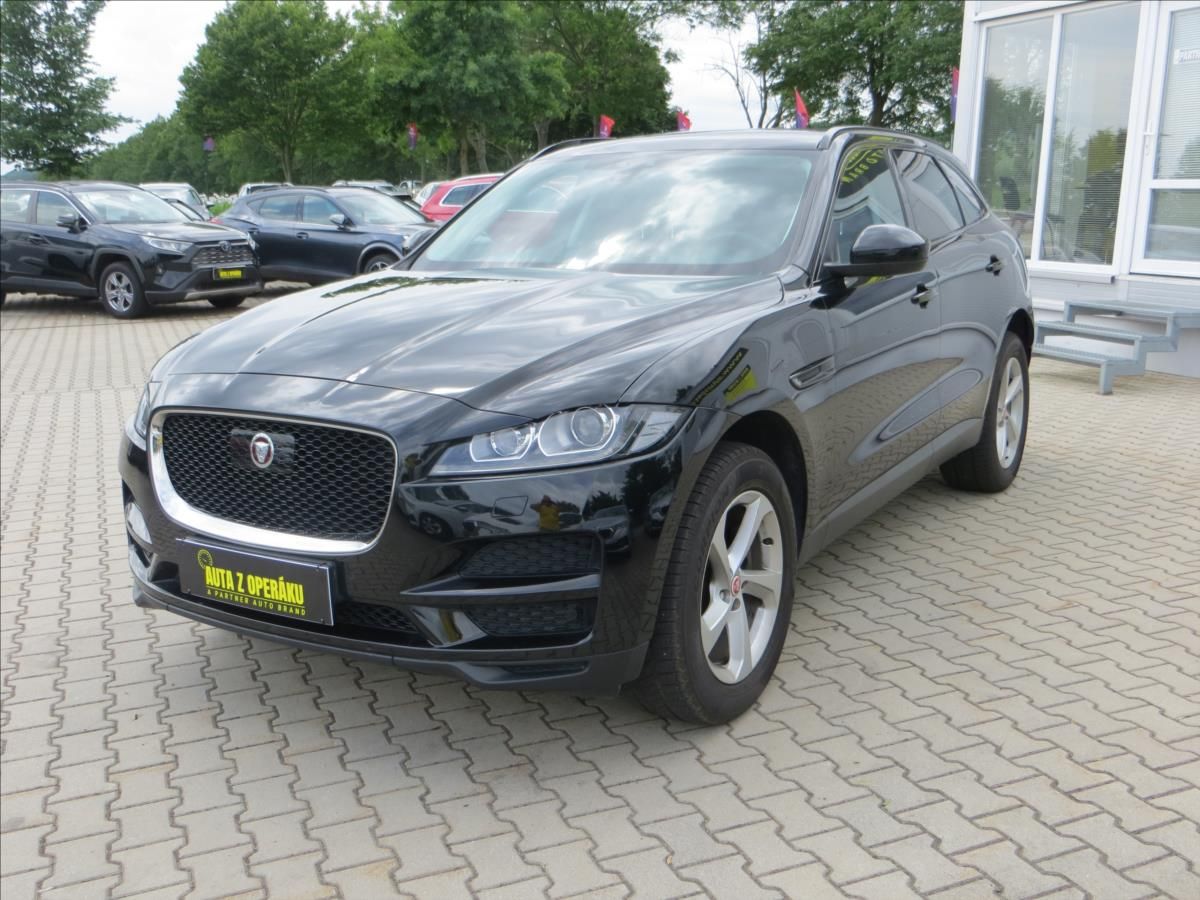 Jaguar F-Pace, 2,0 20D 132KW,PURE AWD,DPH,ČR - fotka 3