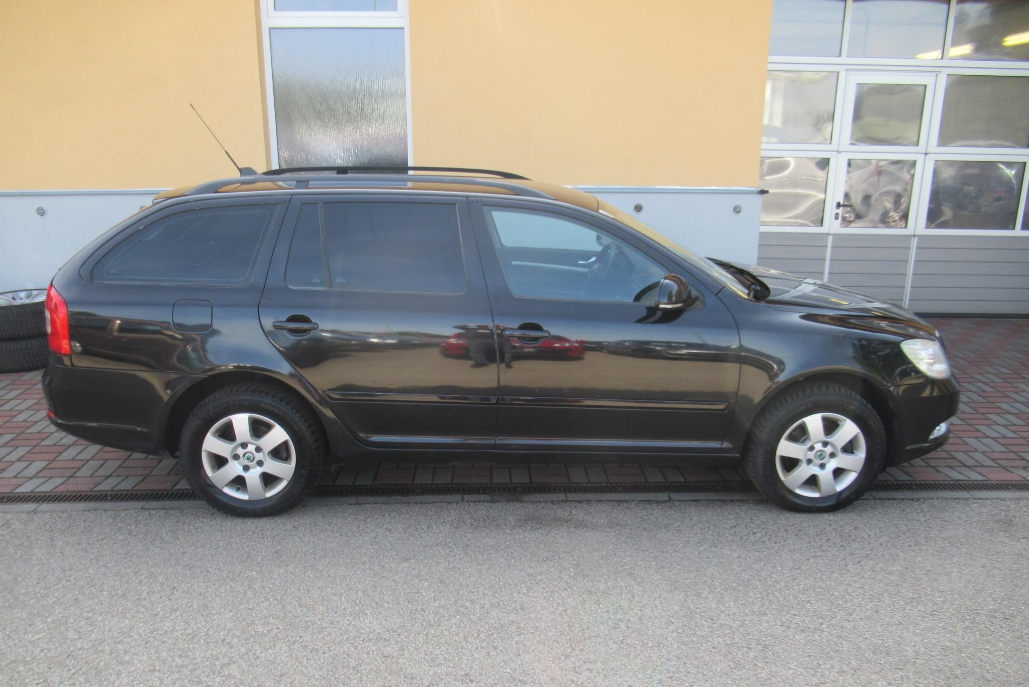 Škoda Octavia, 1.9 TDi 4x4  AUT. KLIMA TAŽNÉ - fotka 3
