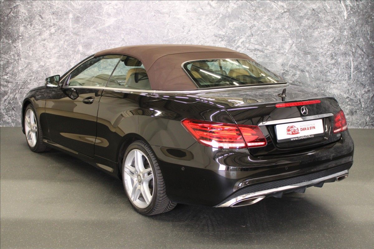 Mercedes-Benz Třídy E, 2,0 Cabrio E 200 7G-TRONIC TOP - fotka 4