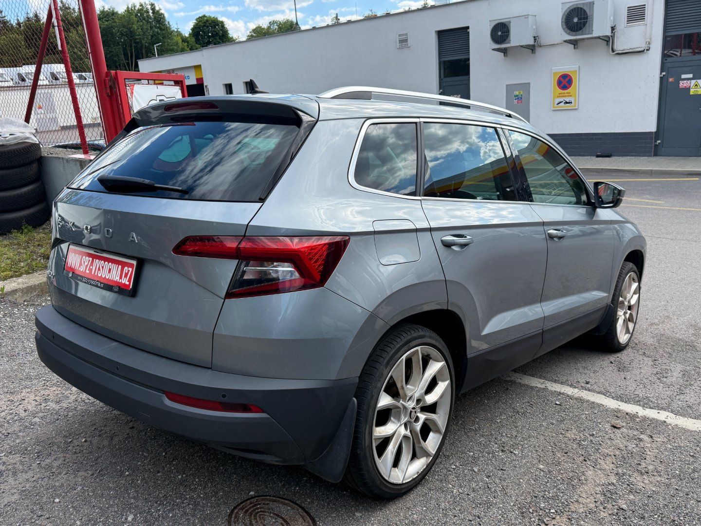 Škoda Karoq, 1.5TSi DSG Style + - fotka 4