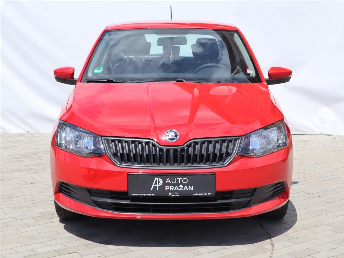 Škoda Fabia, 1,0 MPI Active, Klima - fotka 2