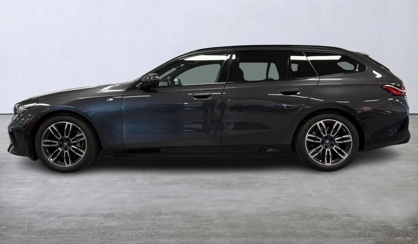 BMW i5, eDrive40 Touring M Kamera Taž. - fotka 3