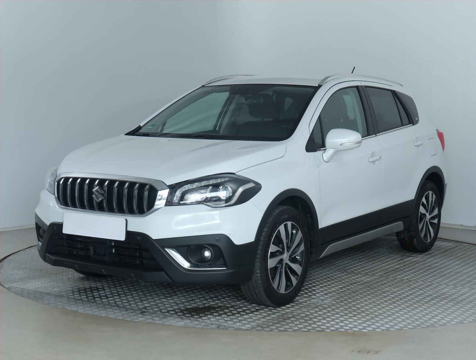 Suzuki SX4 S-Cross, 1.4 BoosterJet, 4X4, ČR,1.maj - fotka 2