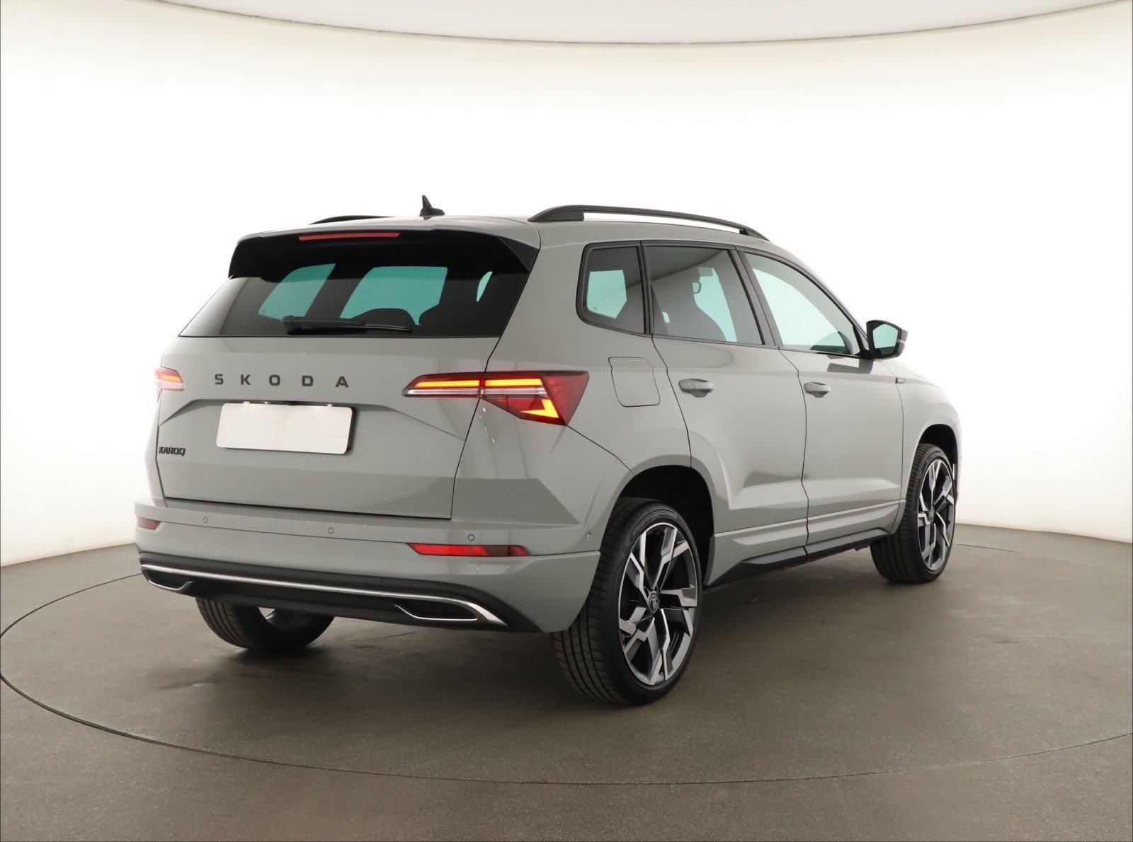 Škoda Karoq, 2.0 TDI, Sportline, SPORTLINE - fotka 5