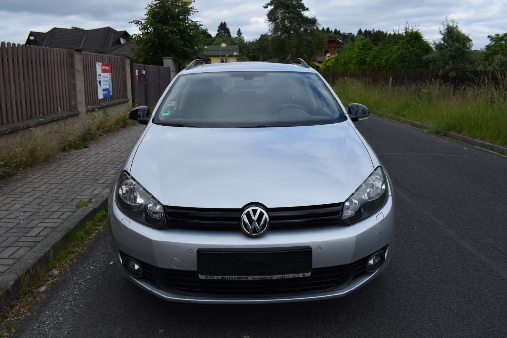 Volkswagen Golf, 1.2TSi MATCH, 77KW, SERVISKA - fotka 3