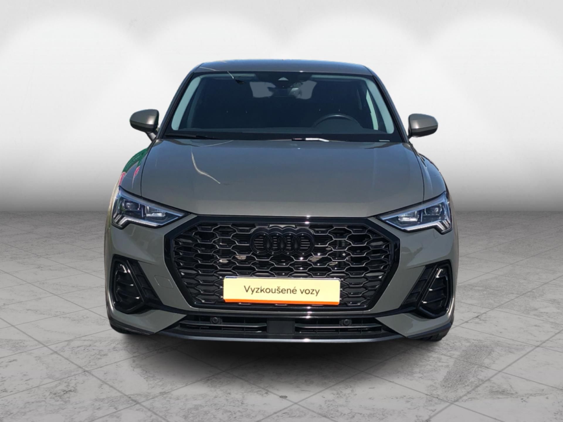 Audi Q3, S-line 35 TFSI S-Tronic 7st. - fotka 4