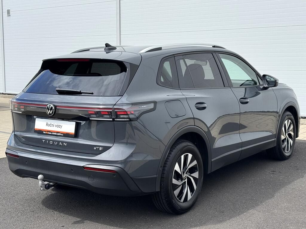 Volkswagen Tiguan, Life 1.5 TSI 96 kW - fotka 5