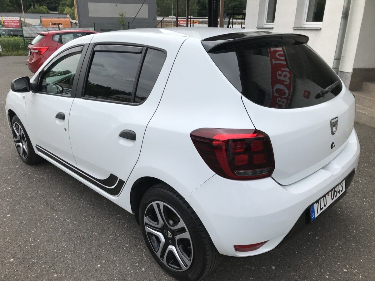 Dacia Sandero, 1,0 i 54kW 5dv. 36tkm! - fotka 5