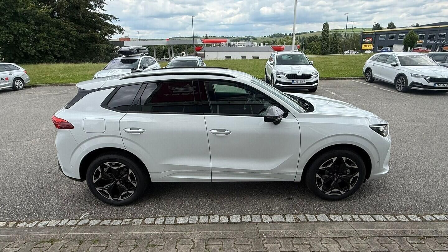 Cupra Terramar, 2.0 TSI 4WD 150 kW - fotka 4
