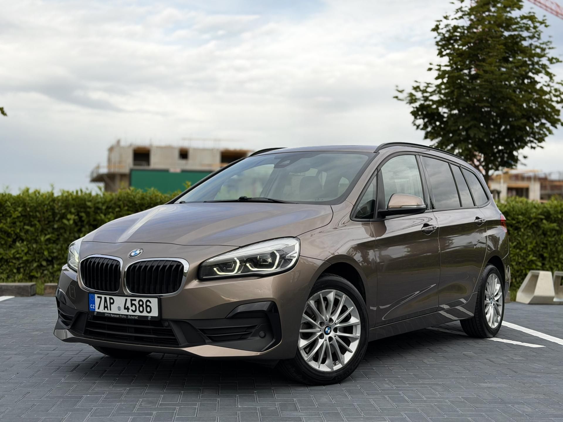 BMW Řada 2, 2.0 110 kw/DPH/7 míst