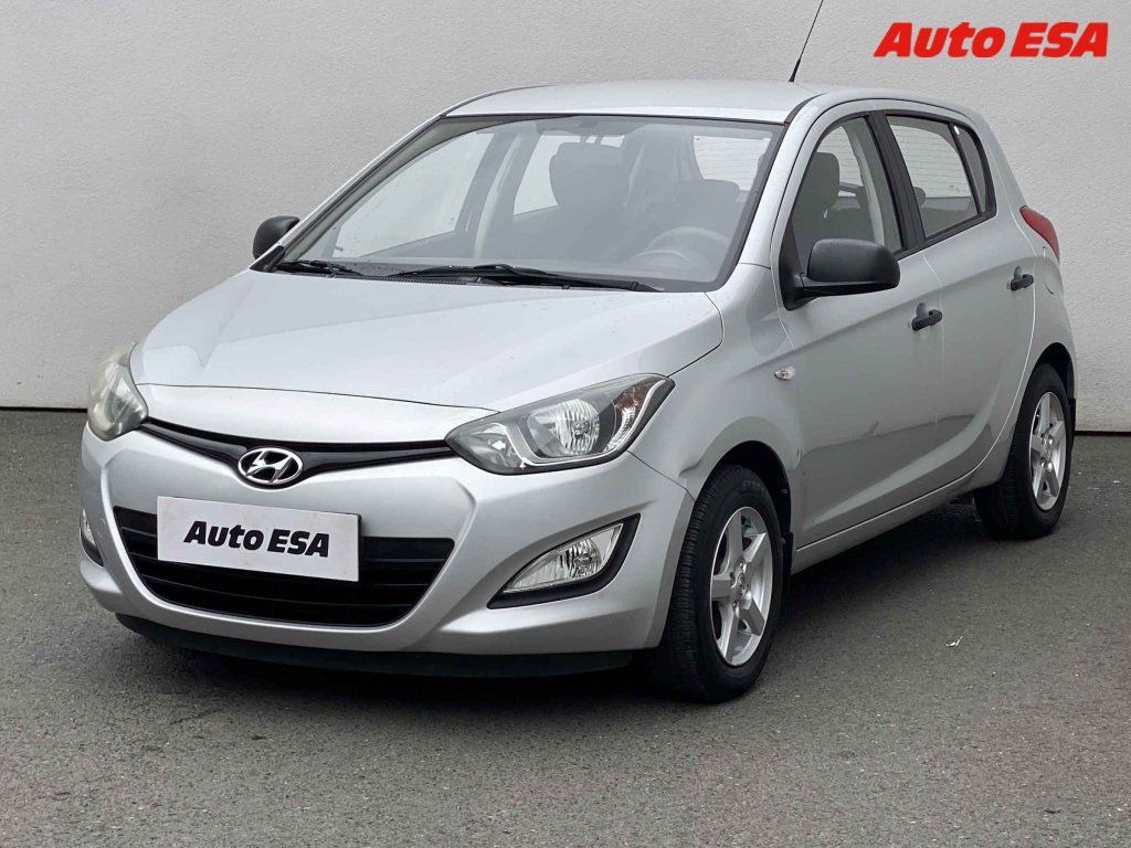 Hyundai i20, 1.2i,ČR - fotka 3