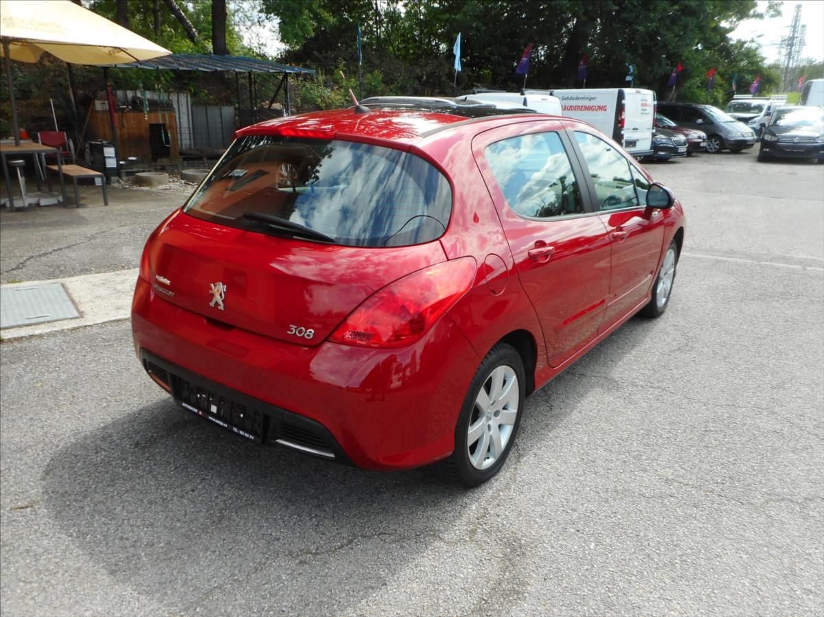 Peugeot 308, 1,6 16V VTi 120 k Premium AUTO - fotka 5